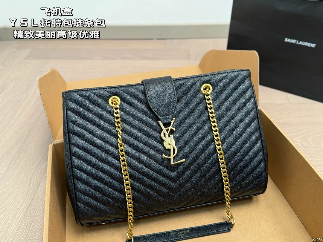 &yen;145飞机盒 圣罗兰YSL 托特包链条包 精致美丽 高级优雅 很好驾驭，不挑衣服，不挑季节 一年四季都可，可盐可甜 高个子小姐姐背，气质御姐范 小个子的小姐姐背，甜甜女孩一枚 尺寸34 24