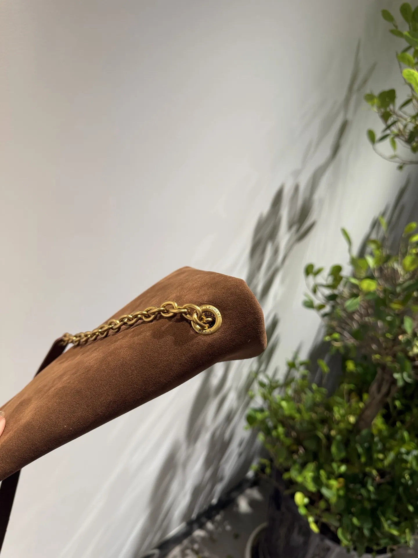 👑💰155礼盒包装🎁 磨砂皮手感柔软 Ysl 圣罗兰 信封包 利落呈现时髦酷感具有时尚和标志性 时髦精必备神器！出街回头率爆表 尺寸：35✖️22