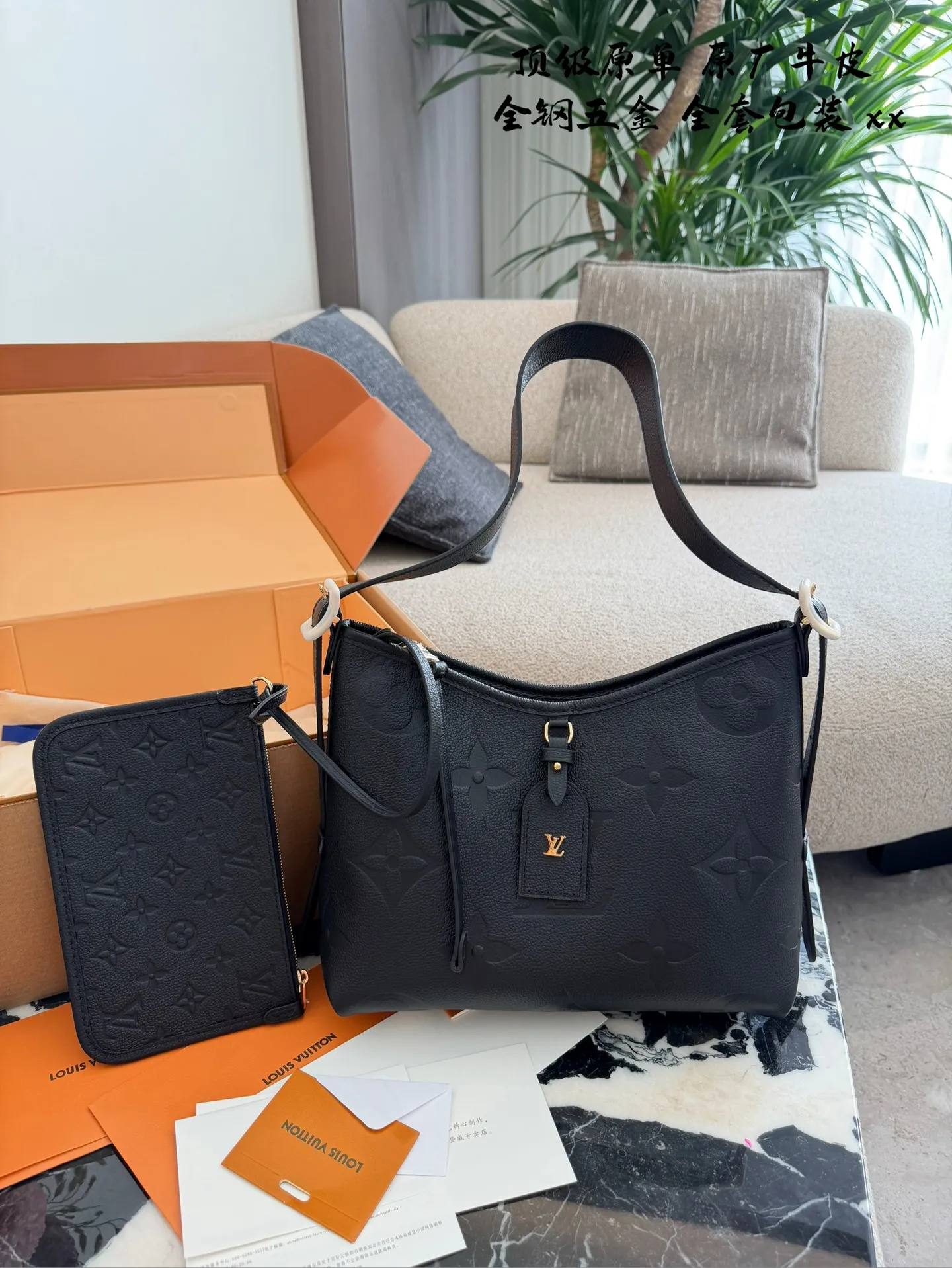 p370 路易威登lv carryall小号 经典老花牛皮,质感满满,高级又百搭 尺寸小号正好,非常日常使用 29cm配盒子