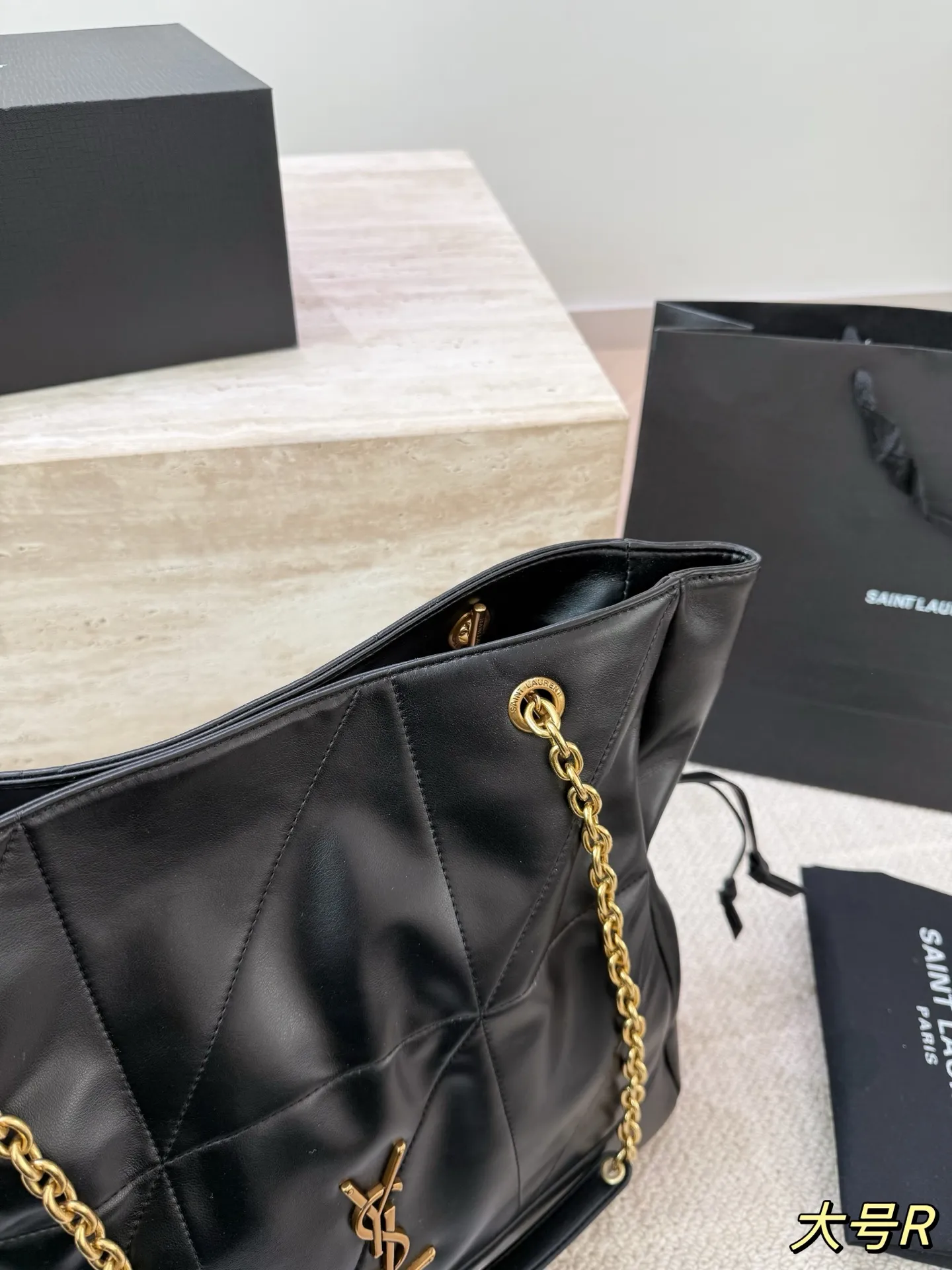 P160 P155 YSL Jamie shopping福袋 麂皮真的是氛围感的神 太时髦高级了 小号大号都好看百搭 一年四季都可以背 35cm 25cm