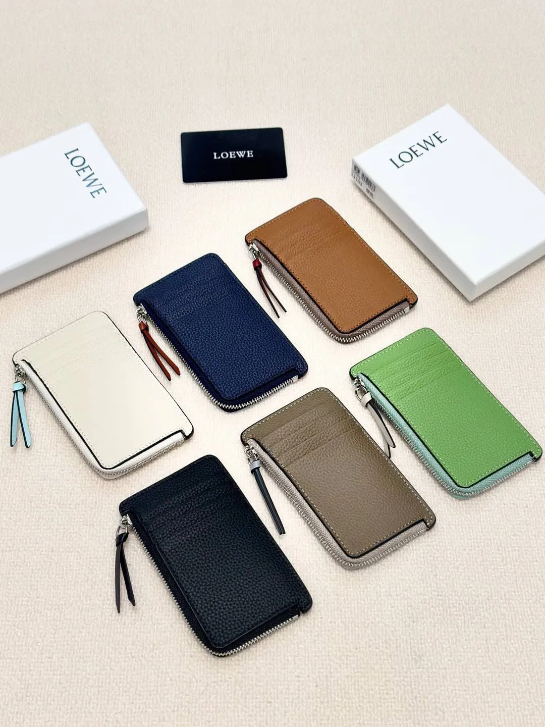 P85🎀🎀颜色 多色可选🎀尺寸 10x9🎀罗意威纯皮卡包 超级自留。两用卡包钱包👛卡位➕钞票位 特别实用