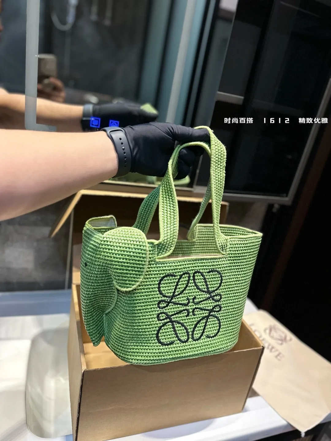 ❤️P145❤️ 罗意威 草编大象包 新款夏季草编购物袋菜篮子包 夏天怎么可以没有美丽草编~尺寸24.20