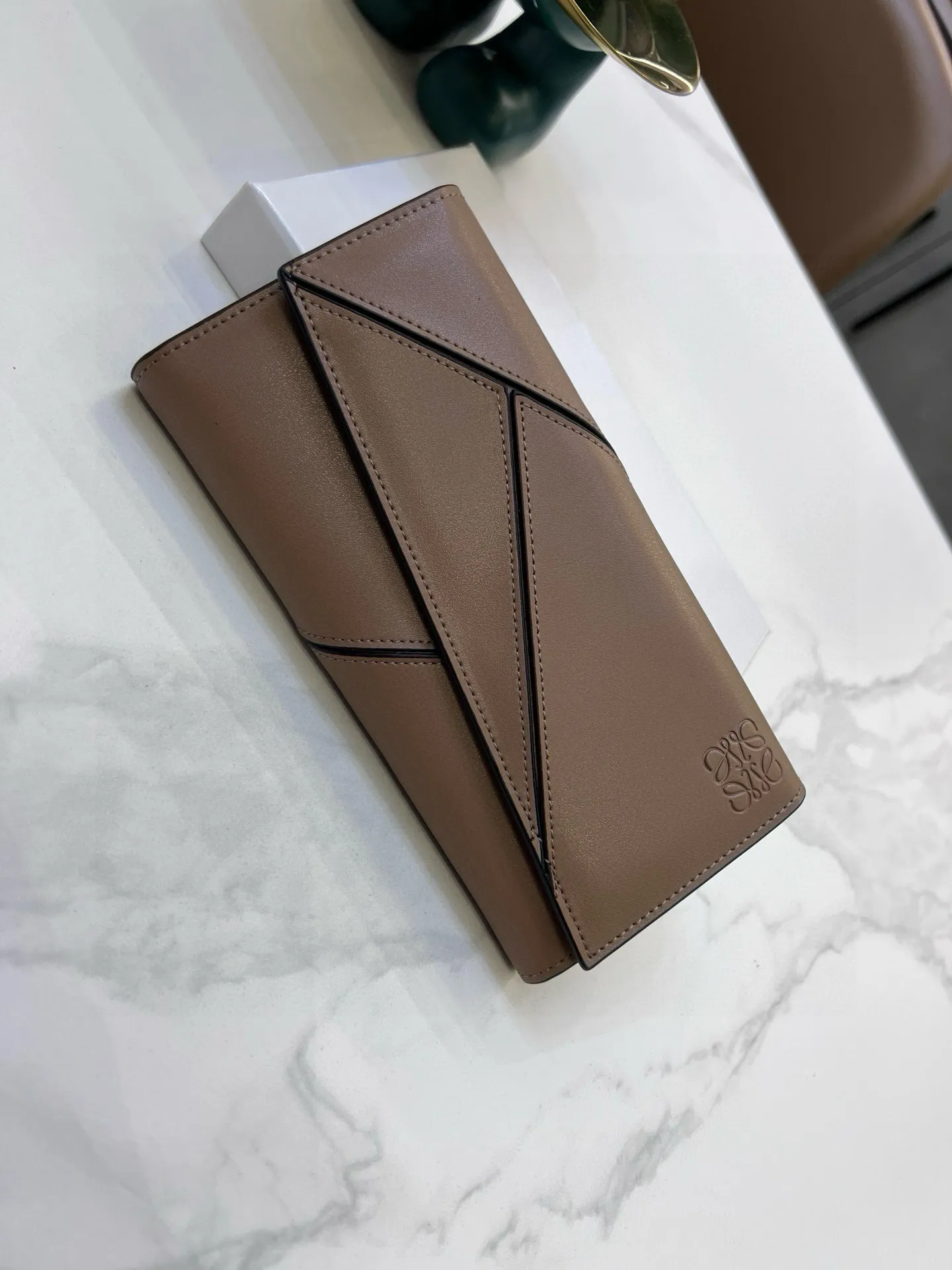 📢📢📢p95 8332 罗意威专柜🔥爆款 女士钱包 三折款 💕顶级牛皮 1:1原单品质 简单百搭 大容量 💕超级美哦 💥10 8