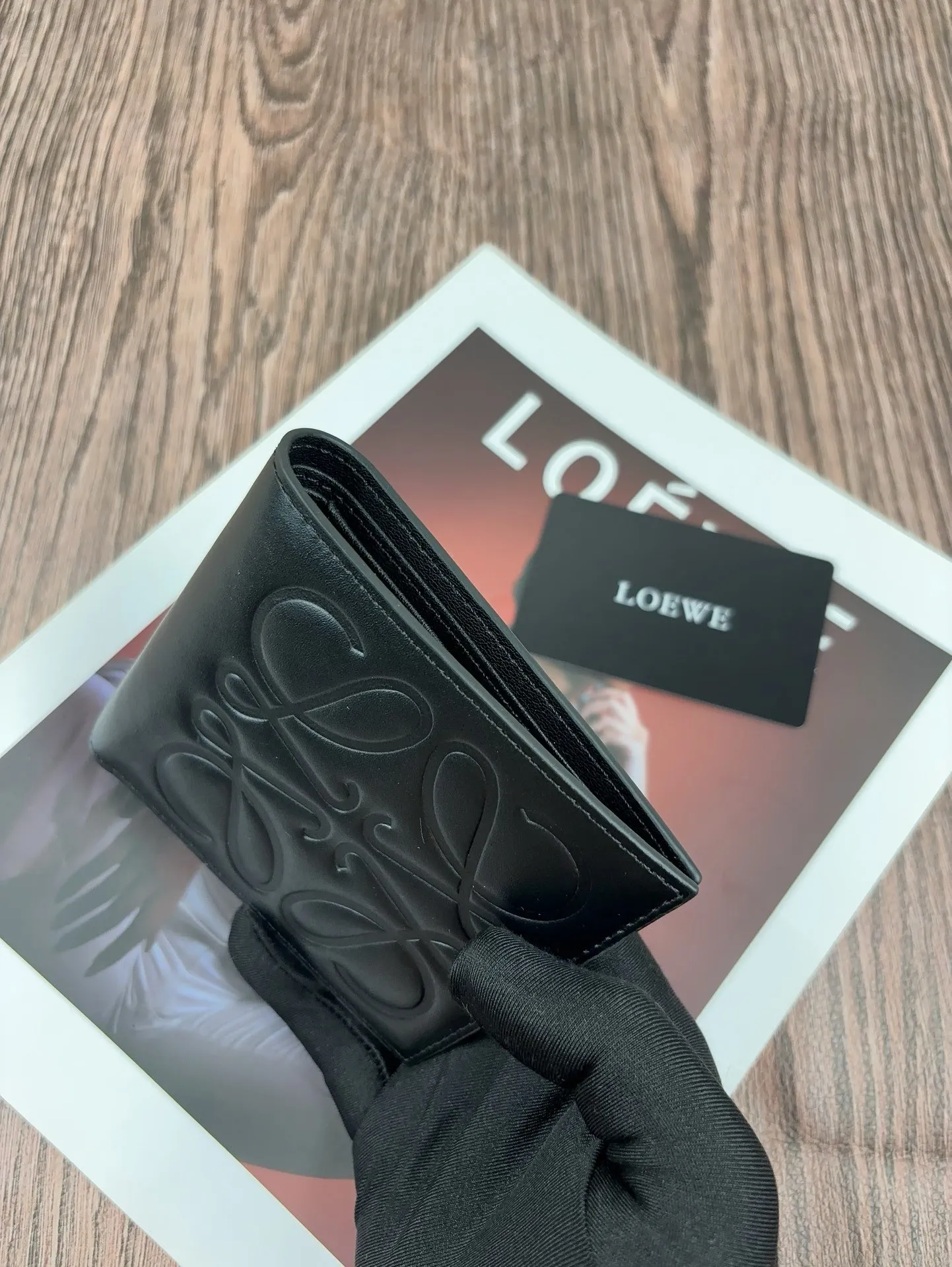 p100🎀颜色 黑 咖 蓝🎀尺寸 11x10🎀型号 L1140🎀 罗意威 Puzzle牛皮钱包绵密的手感,很有质感男女通用