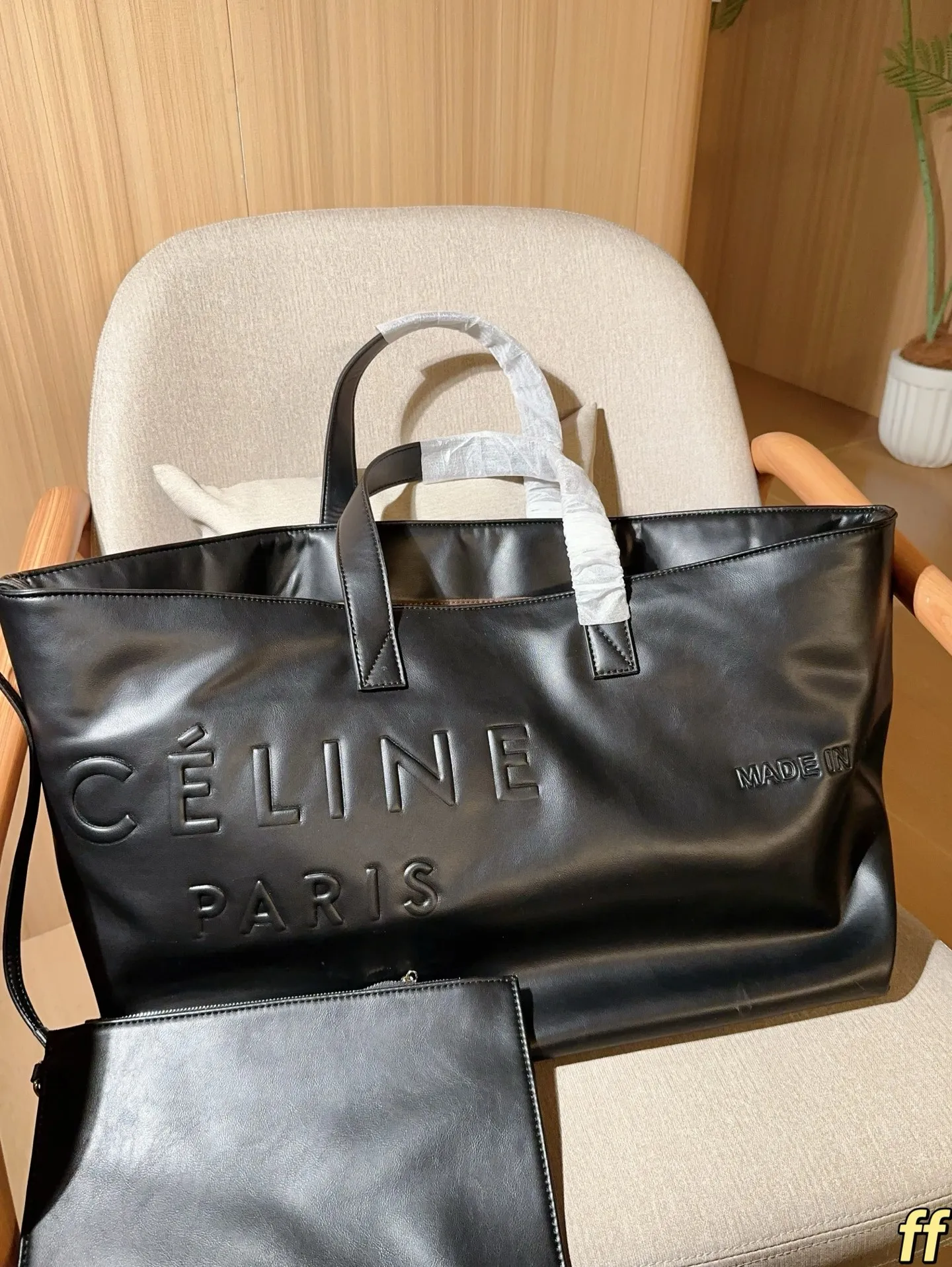 💰125 Celine赛琳 秋冬必备!单品包包超大气的购物包~托特包 尺寸46×34