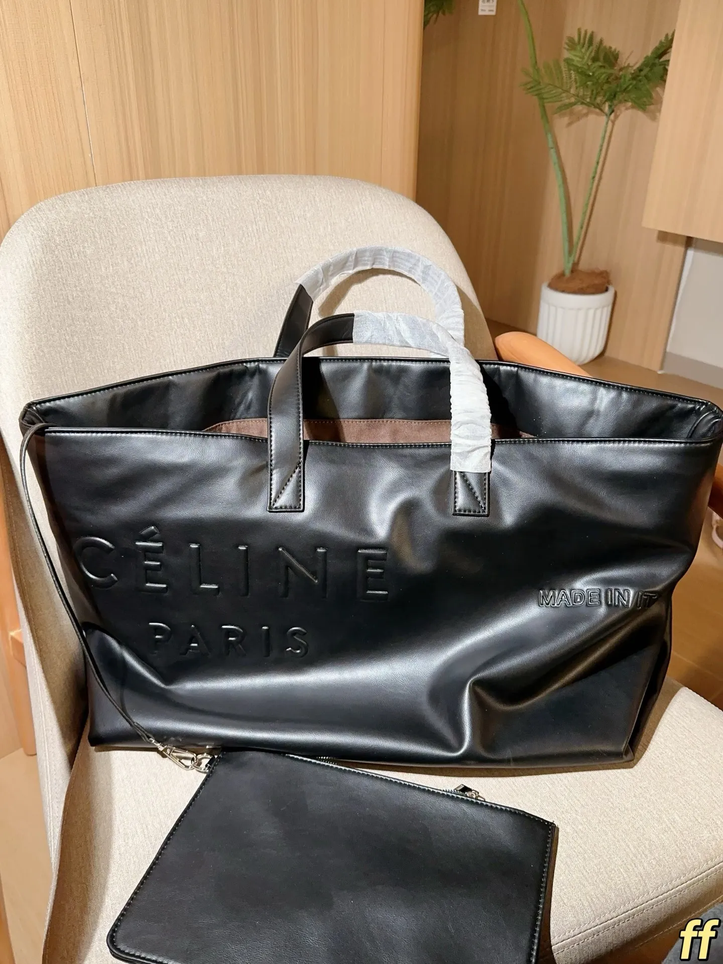 💰125 Celine赛琳 秋冬必备!单品包包超大气的购物包~托特包 尺寸46×34