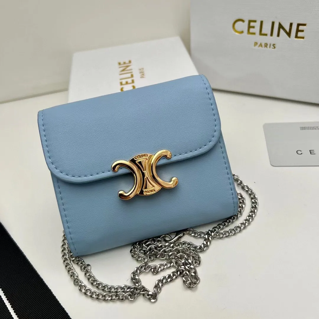 P100🎀Celine 10783 链条可拆卸🎀颜色 矿物灰 🎀尺寸 11*10*5🎀Celine凯旋门非常炫美的一个系列,专柜同步,采用头层牛皮,精致时尚!可以单肩背,也可做钱包使用,凹造型必备!