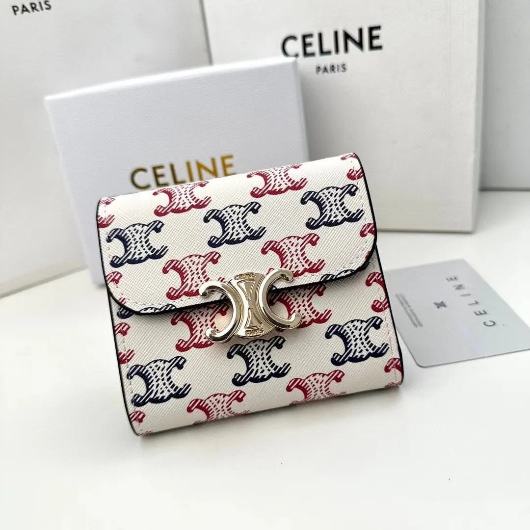 P95🎀🎀Celine 16337🎀颜色 红蓝印花🎀尺寸11*10*5🎀Celine短式钱包非常炫美的一个系列,专柜同步,采用头层牛皮,精致时尚!
