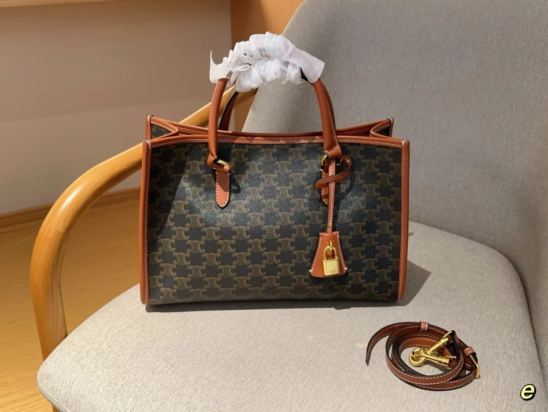 💰125 无盒 赛琳celine 新款老花托特包Tote购物袋 超大容量很能装~超级实用 尺寸:35*23