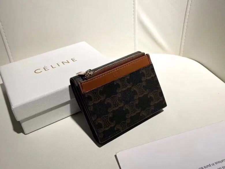 🎀🎀Celine 16331🎀颜色 黑色印花🎀尺寸:11*10*5 🎀新款凯旋门2 件套,Celine短式钱包非常炫美的一个系列,专柜同步,采用头层牛皮,精致时尚!p95