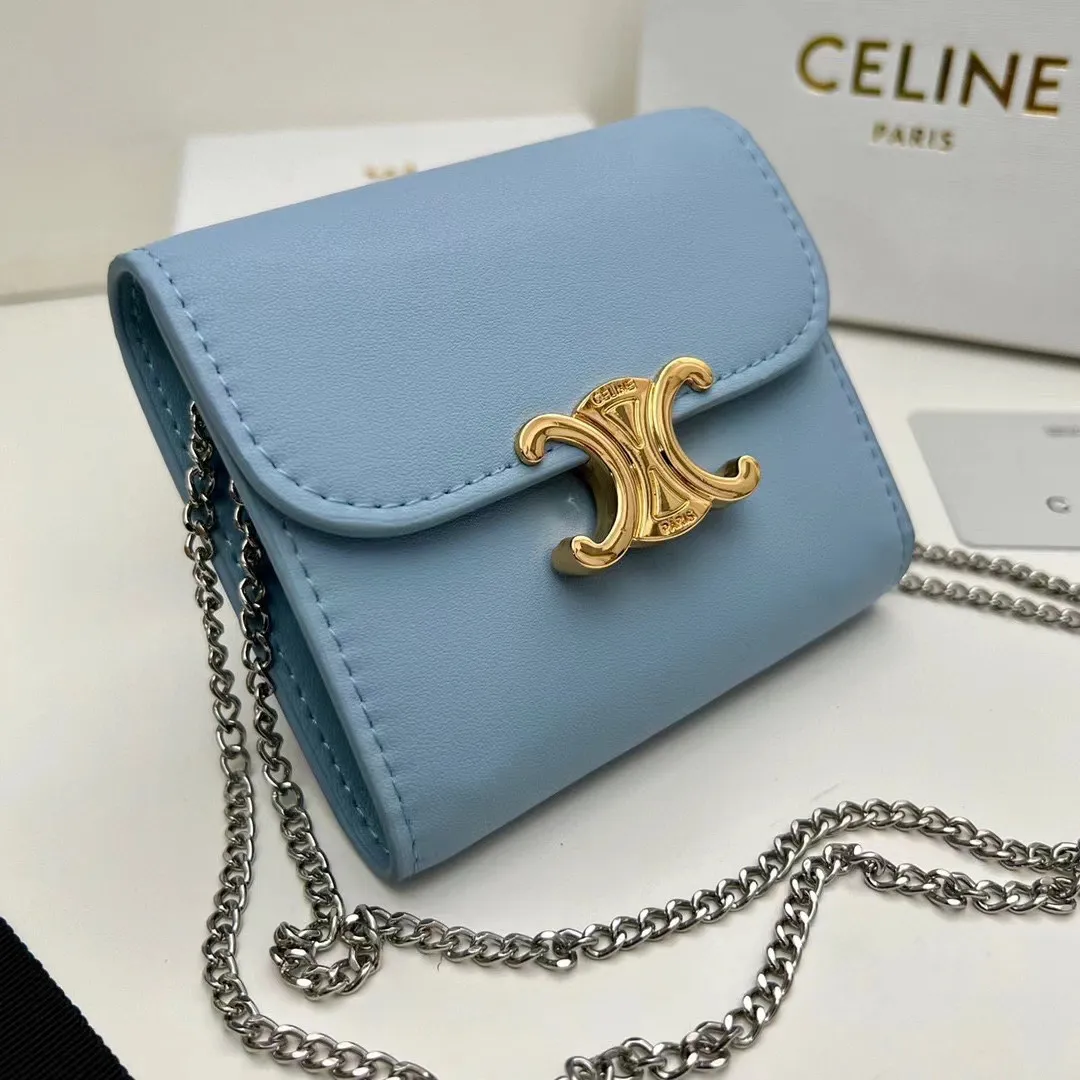 P100🎀Celine 10783 链条可拆卸🎀颜色 矿物灰 🎀尺寸 11*10*5🎀Celine凯旋门非常炫美的一个系列,专柜同步,采用头层牛皮,精致时尚!可以单肩背,也可做钱包使用,凹造型必备!