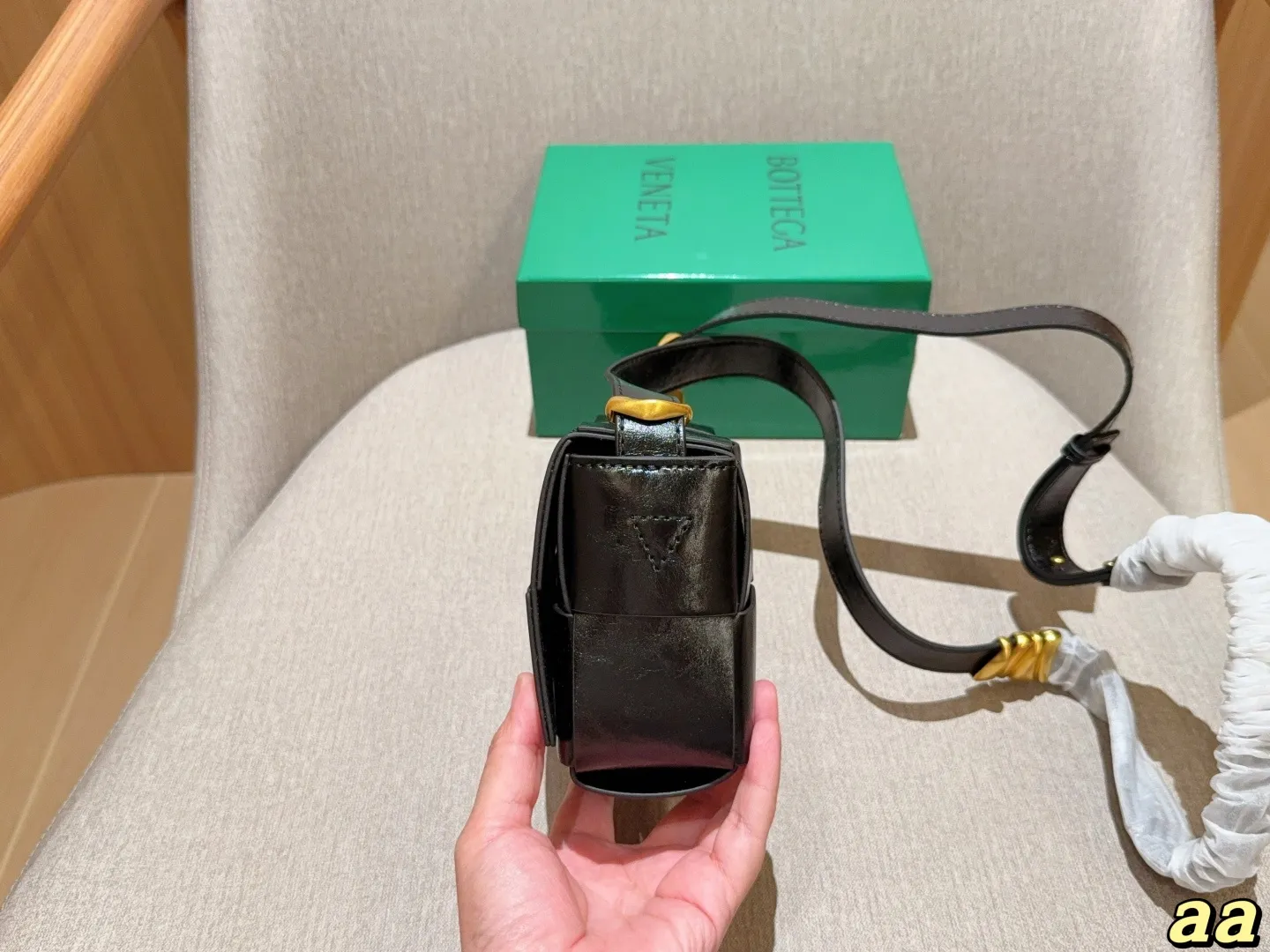 💰145 Bv蝶葆家 mini编织包6格小方包~单肩斜挎包~ 尺寸18×12×6 礼盒包装🎁