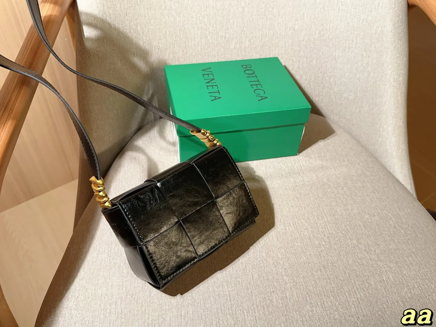 💰145 Bv蝶葆家 mini编织包6格小方包～单肩斜挎包～ 尺寸18&times;12&times;6 礼盒包装🎁