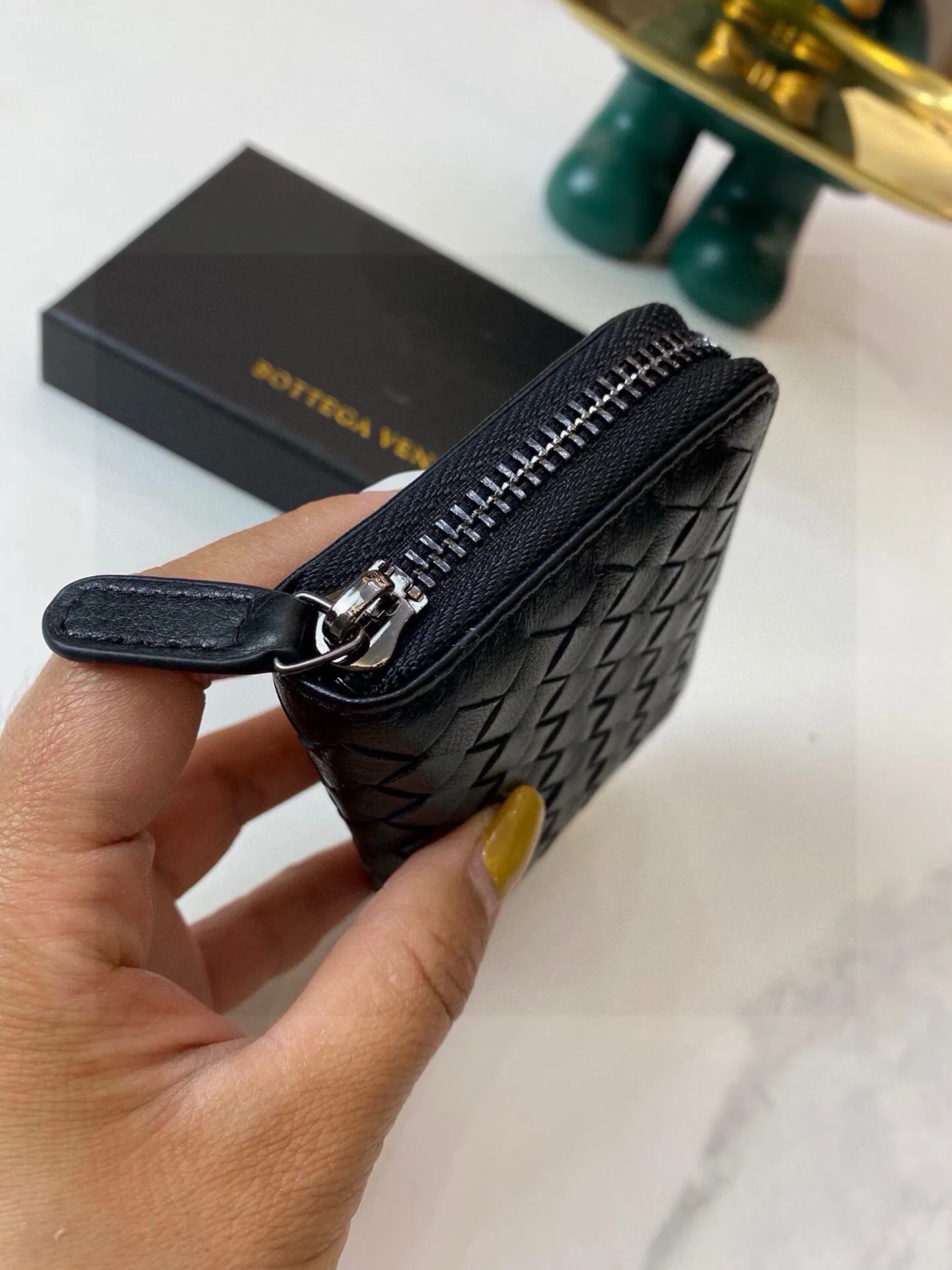 📢📢📢 p65 6113 bv 女士卡包 零钱包 💕 里外顶级羊皮 1:1质量 经久不衰的爆款