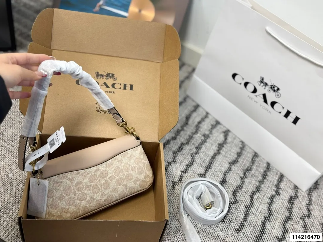 p160 配飞机盒 👏🏿 蔻驰 酒神tabby 配置双肩带 牛皮材质! size:25.12