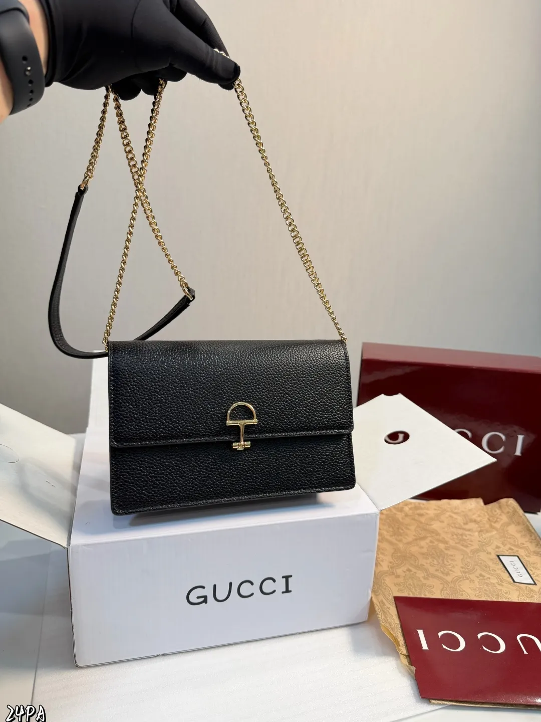 ❤️p155（礼盒包装）❤️ GUCCI｜Half horsebit爆款半马衔扣 新款woc链条包 链条可拆卸 可做手包 钱包 百搭小包包推荐✔️ 尺寸20*12cm