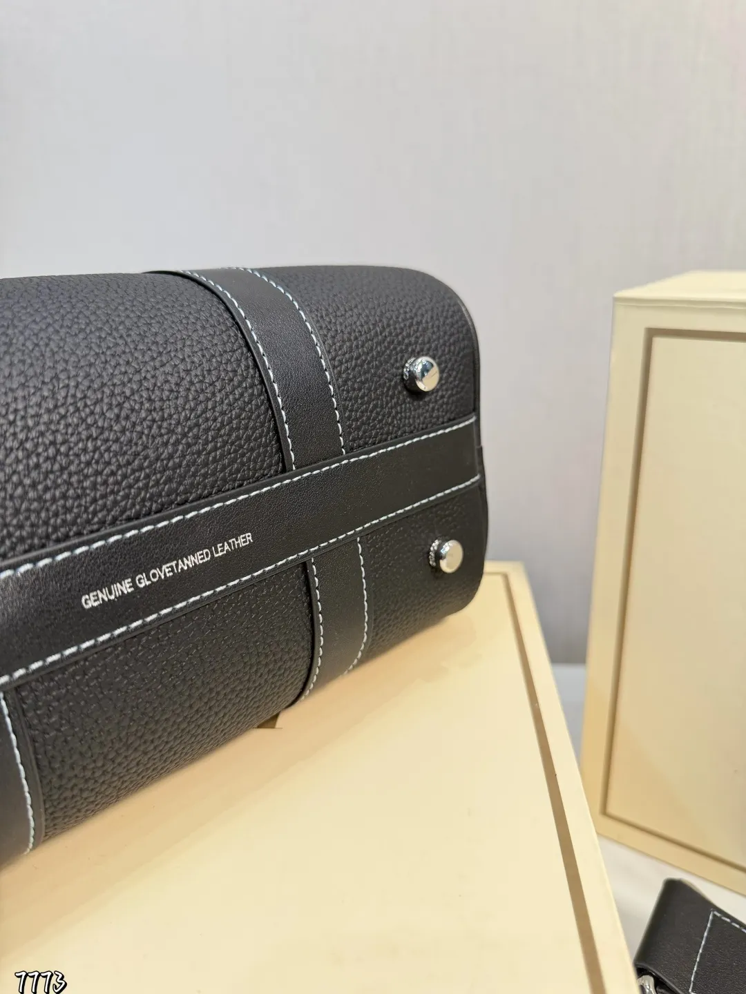 ❤️p160❤️ coach蔻驰枕头包手提包 经典设计 时尚百搭可手提 可斜挎 上身绝美 尺寸25.15cm