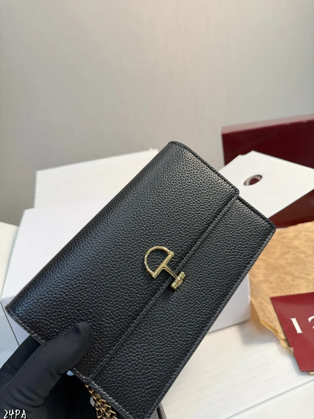 ❤️p155(礼盒包装)❤️ GUCCI|Half horsebit爆款半马衔扣 新款woc链条包 链条可拆卸 可做手包 钱包 百搭小包包推荐✔️ 尺寸20*12cm