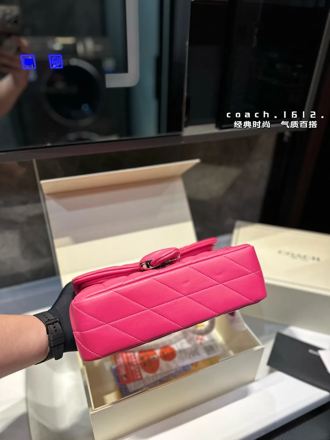 ❤️p185/p170(礼盒包装)❤️ 蔻驰 tabby链条包 百搭经典 精致的一只 真的超级无敌巨可爱 仙气满满 小姐姐日常必入款尺寸26cm/20cm