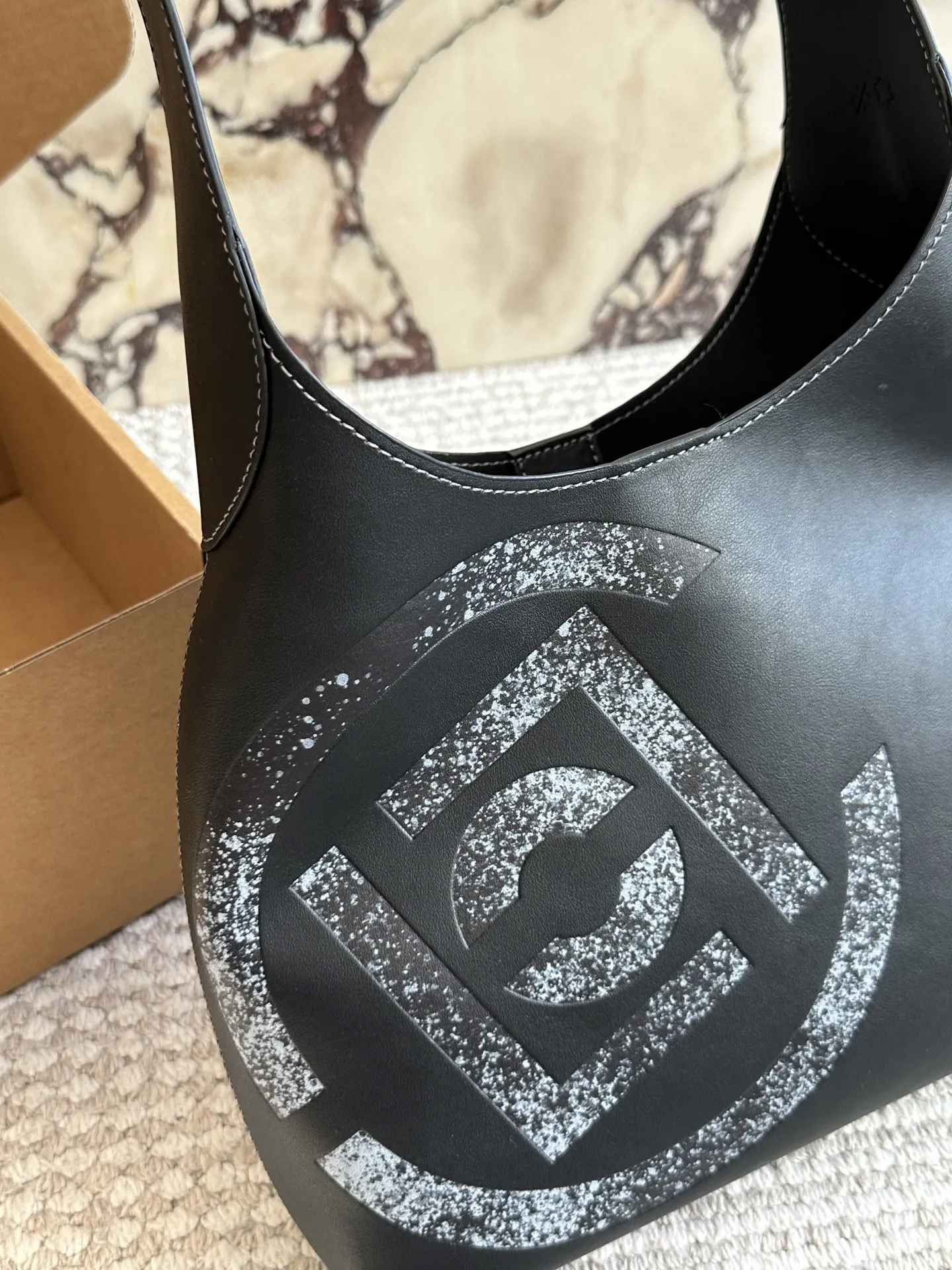 💰165 配盒 size：28 22cm coach 新款流浪包真的绝美 随性慵懒轻松拿捏 都可以随意百搭