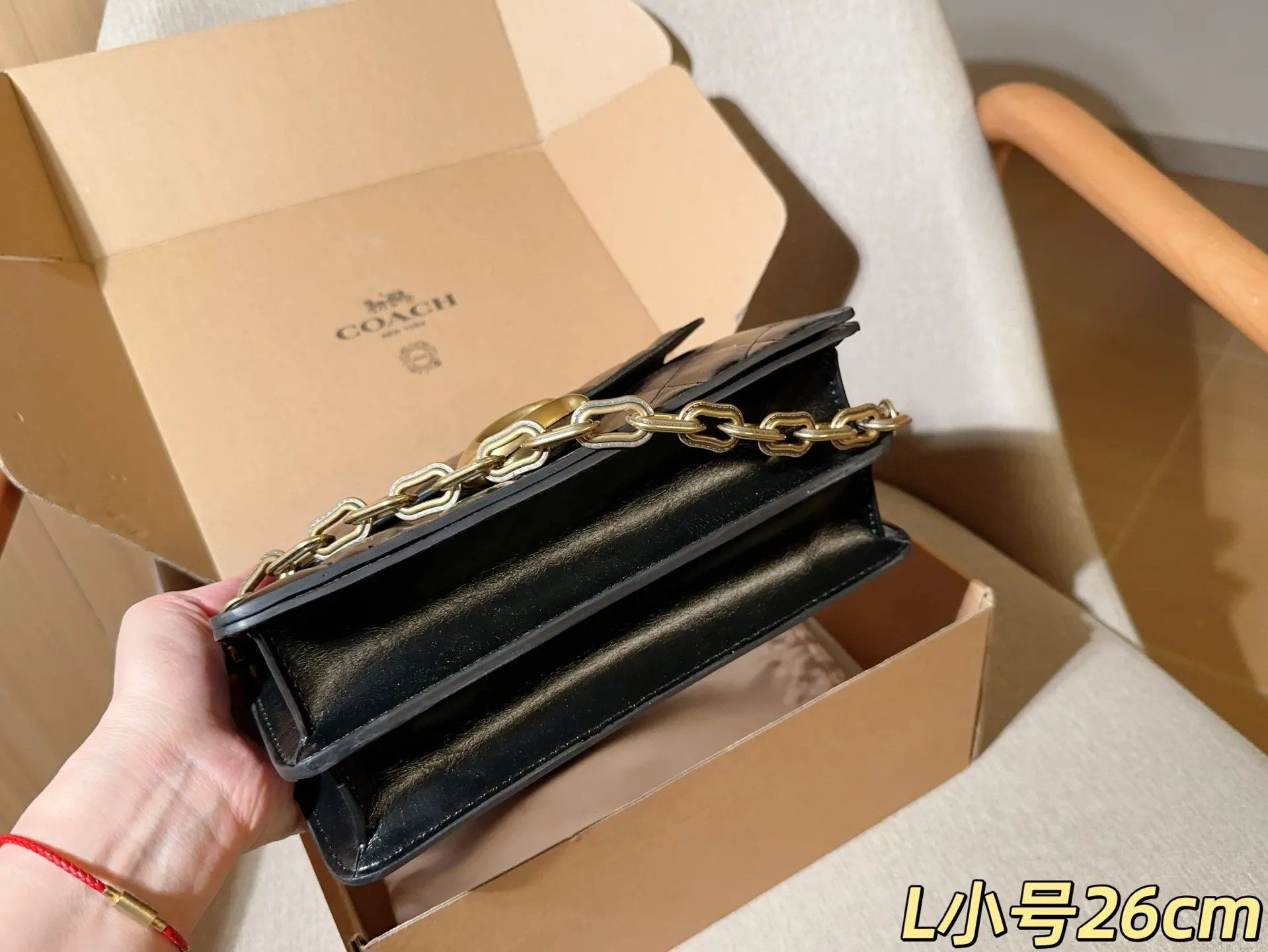 💰215 小号 蔻驰coach 新品油蜡皮chain tabby26酒神包 尺寸26cm 礼盒包装🎁