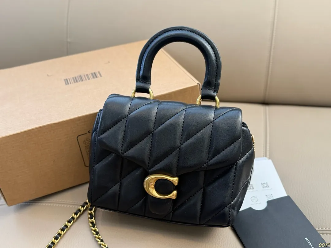 ¥150飞机盒 蔻驰COACH方胖子 coach Tabby 自重轻便,随意搭配 尺寸18 13