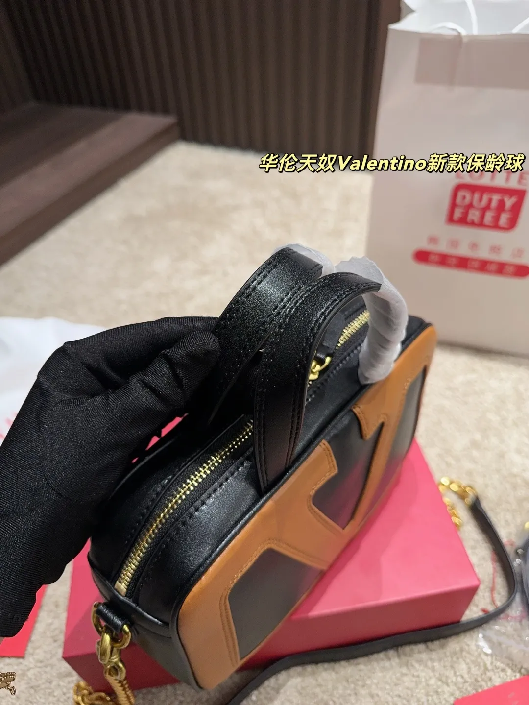 P190配盒⚠️尺寸23.16 华伦天奴Valentino新款保龄球