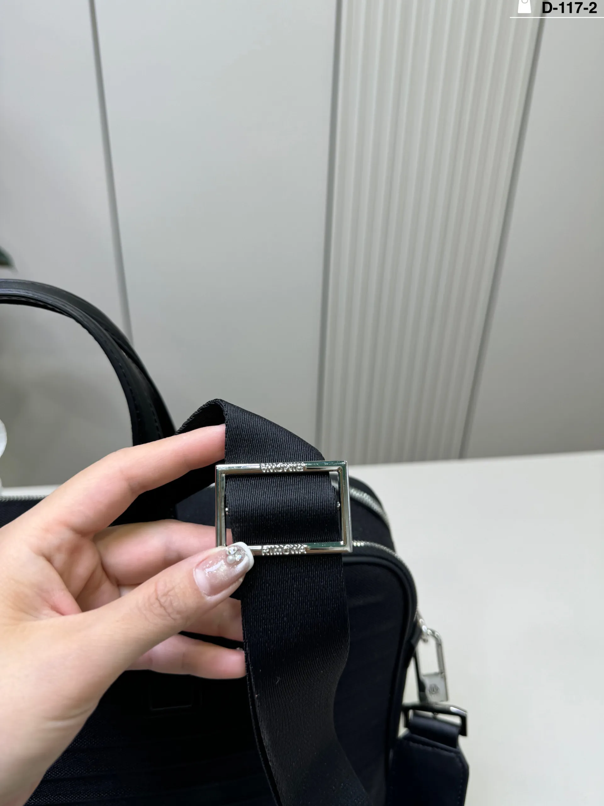 💰p260 D-117-2尺寸38×28 “ RIMOWA ”日默瓦公文包💼 日默瓦手提斜挎包 RIMOWA日默瓦 男女同款 黑色 内设电脑隔层 拉链暗袋潮男必备款