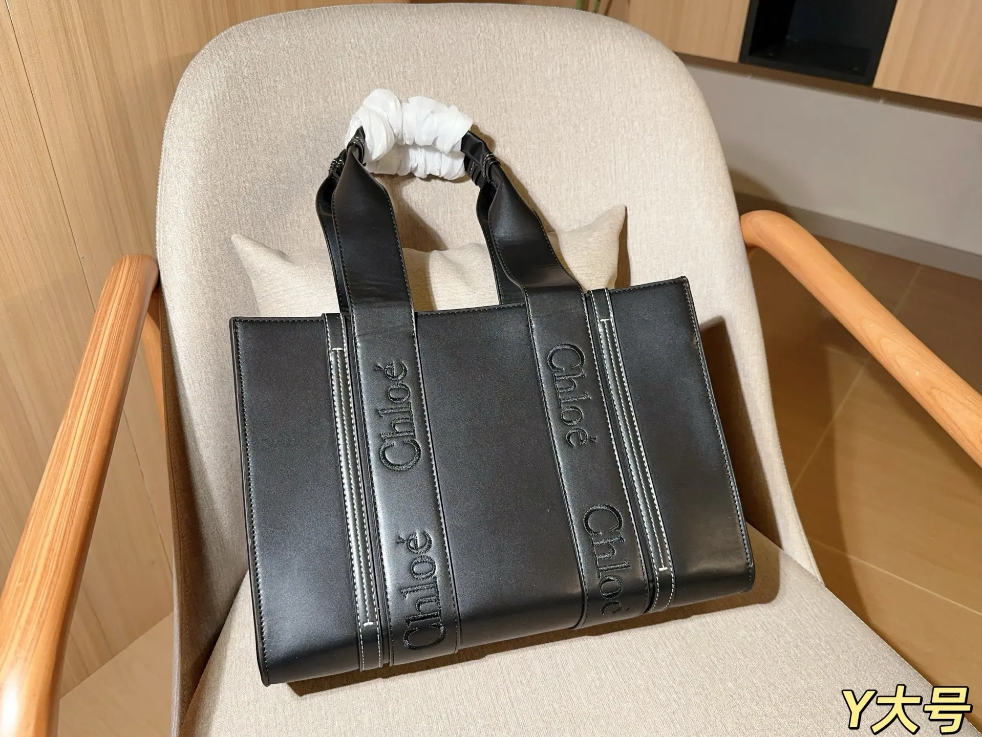 💰130 无盒大号 克洛伊Chloe蔻依 ss25新款woody托特包tote 尺寸37&times;25&times;13