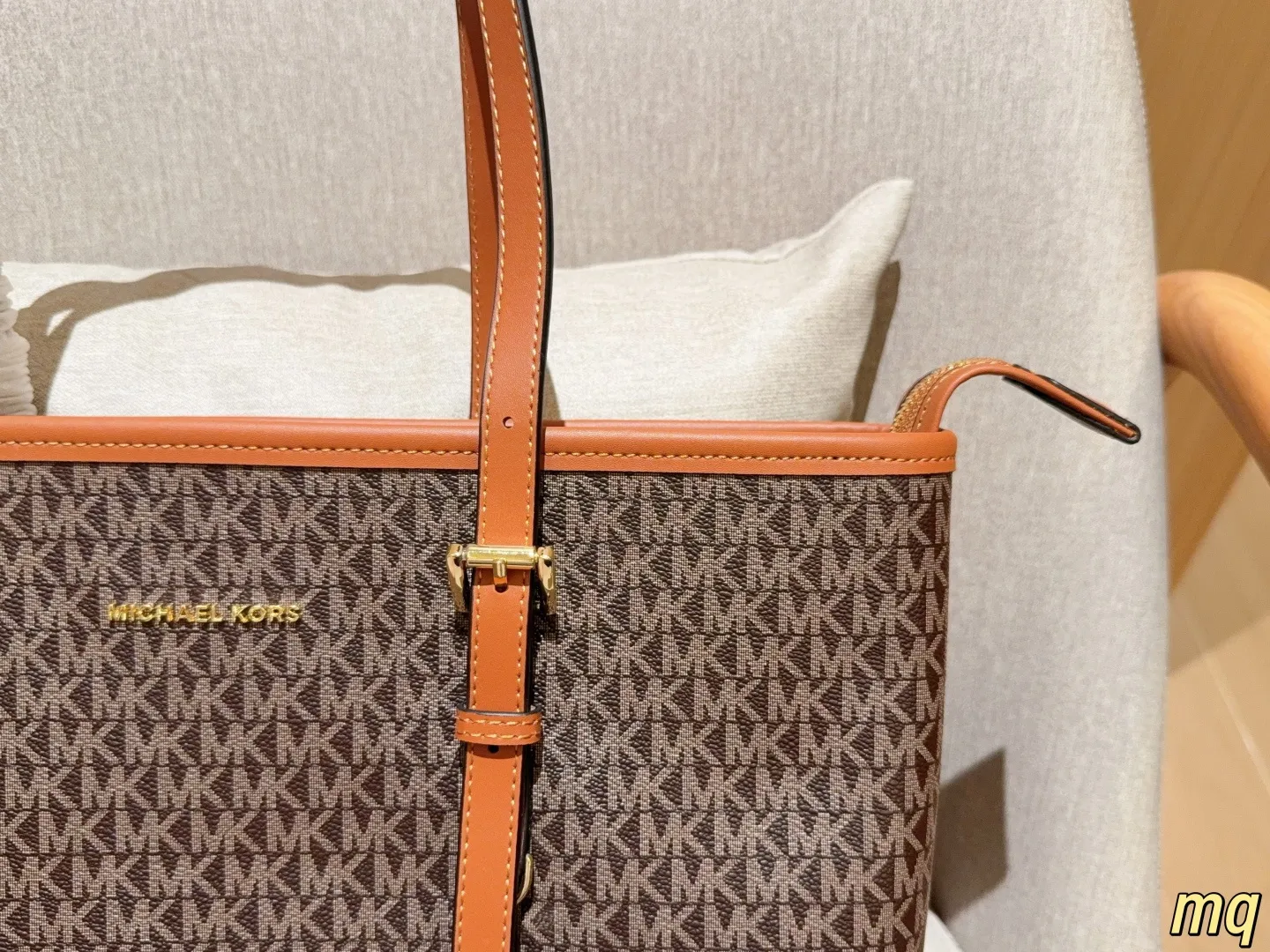💰125 无盒 MICHAEL KORS/mk 经典迈克高仕JetSet托特包tote 大容量购物袋 尺寸32&times;27&times;12