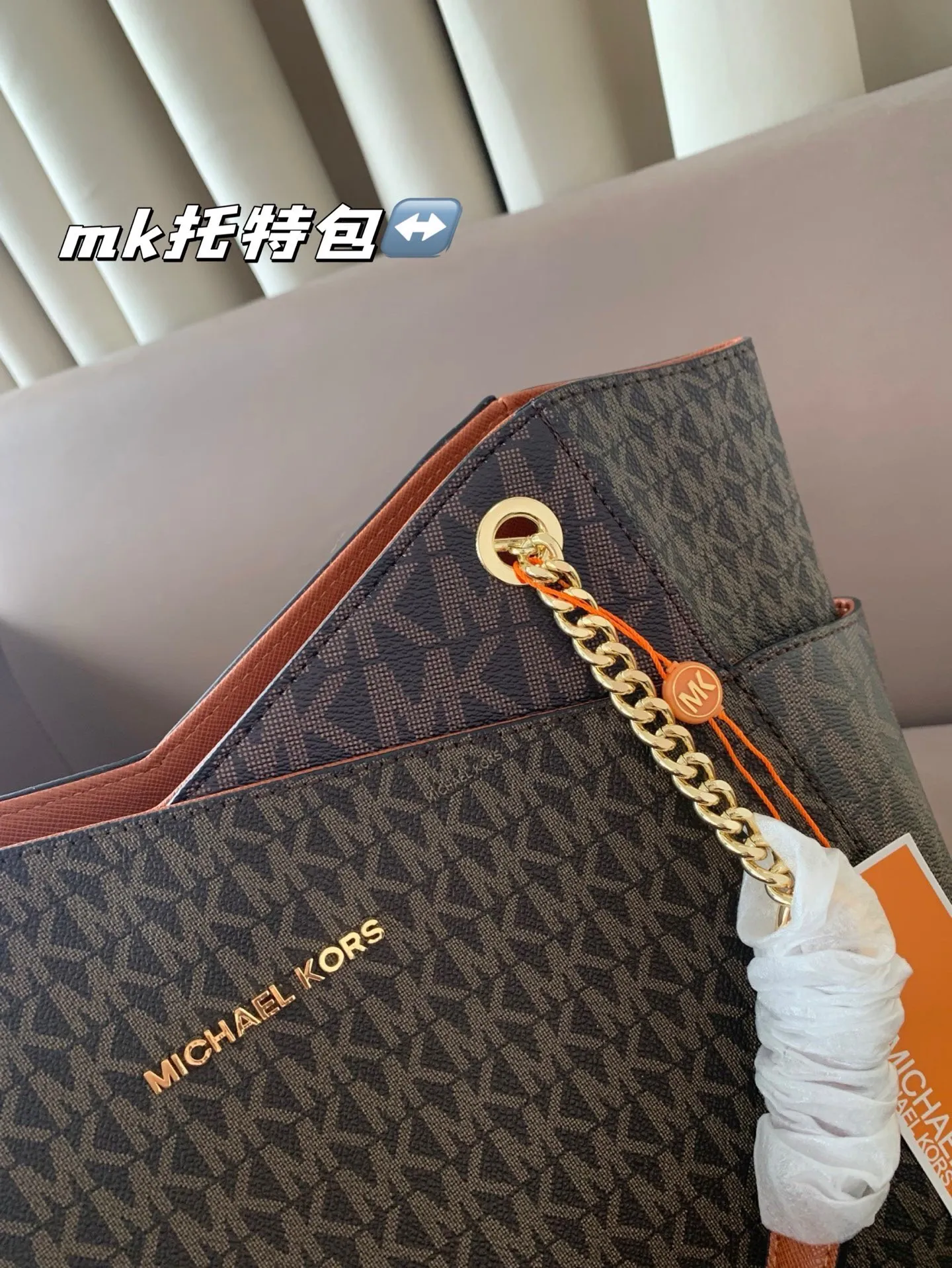 P185 配盒子 mk托特 时尚炸街 商务稳重 通通拿捏。一年四季都能打Mercer系列一直注重通勤实用！尺寸30*25