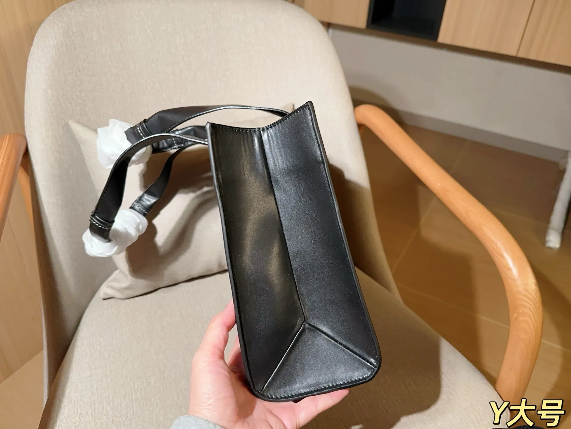 💰130 无盒大号 克洛伊Chloe蔻依 ss25新款woody托特包tote 尺寸37×25×13