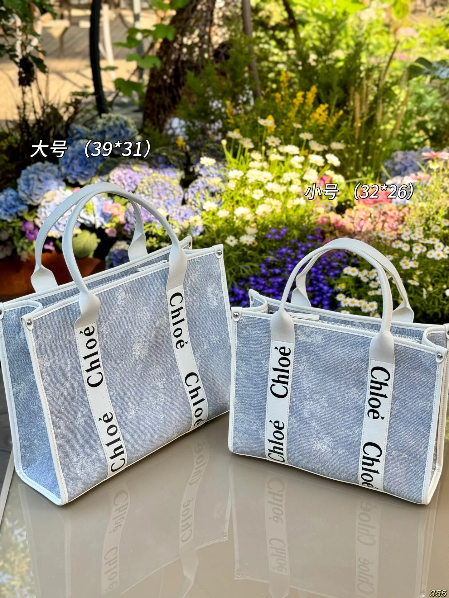 大号¥125⚠️尺寸39.31 小号¥120⚠️尺寸33.26 克洛伊chloewoody帆布购物袋 点缀曼妙时光,精致小牛皮与棉质帆布巧妙拼接,陪伴 Chloé女孩演绎时髦姿态 2021春季新款,Medium很適合上班使用,被搶購一番的托特包真的是时髦的最佳代表