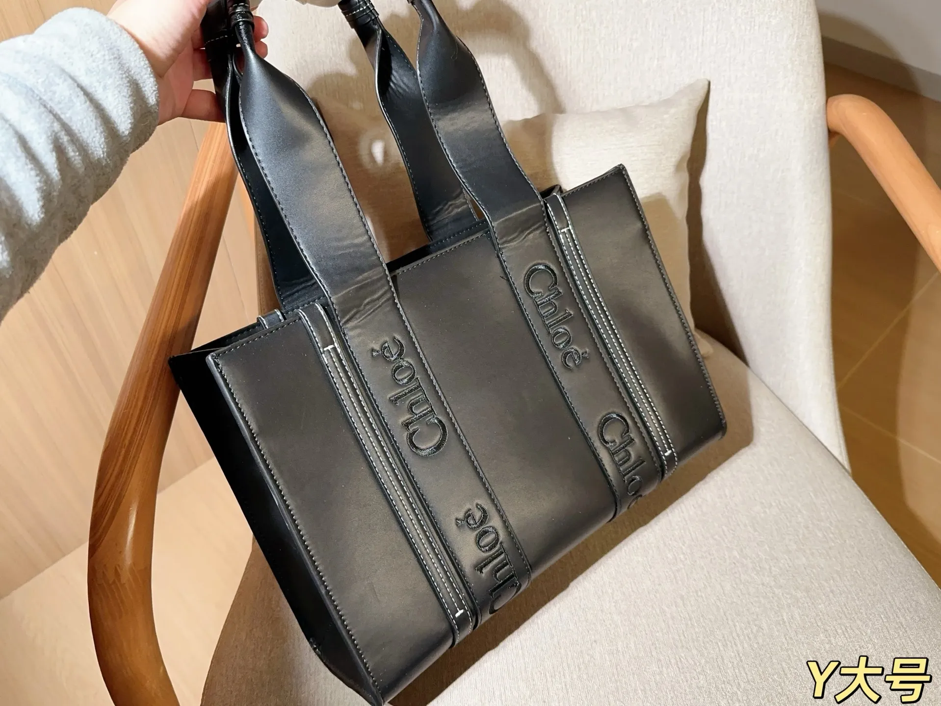 💰130 无盒大号 克洛伊Chloe蔻依 ss25新款woody托特包tote 尺寸37&times;25&times;13