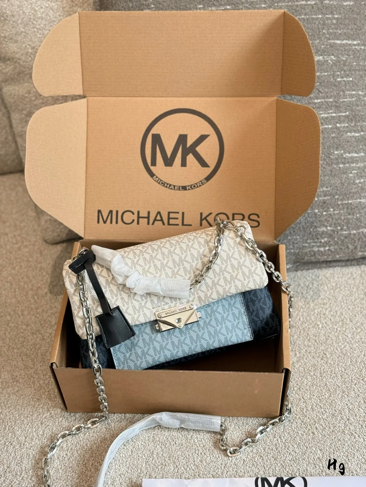 p190 MK老花拼色邮差链条包 百搭经典耐用24cm配盒子