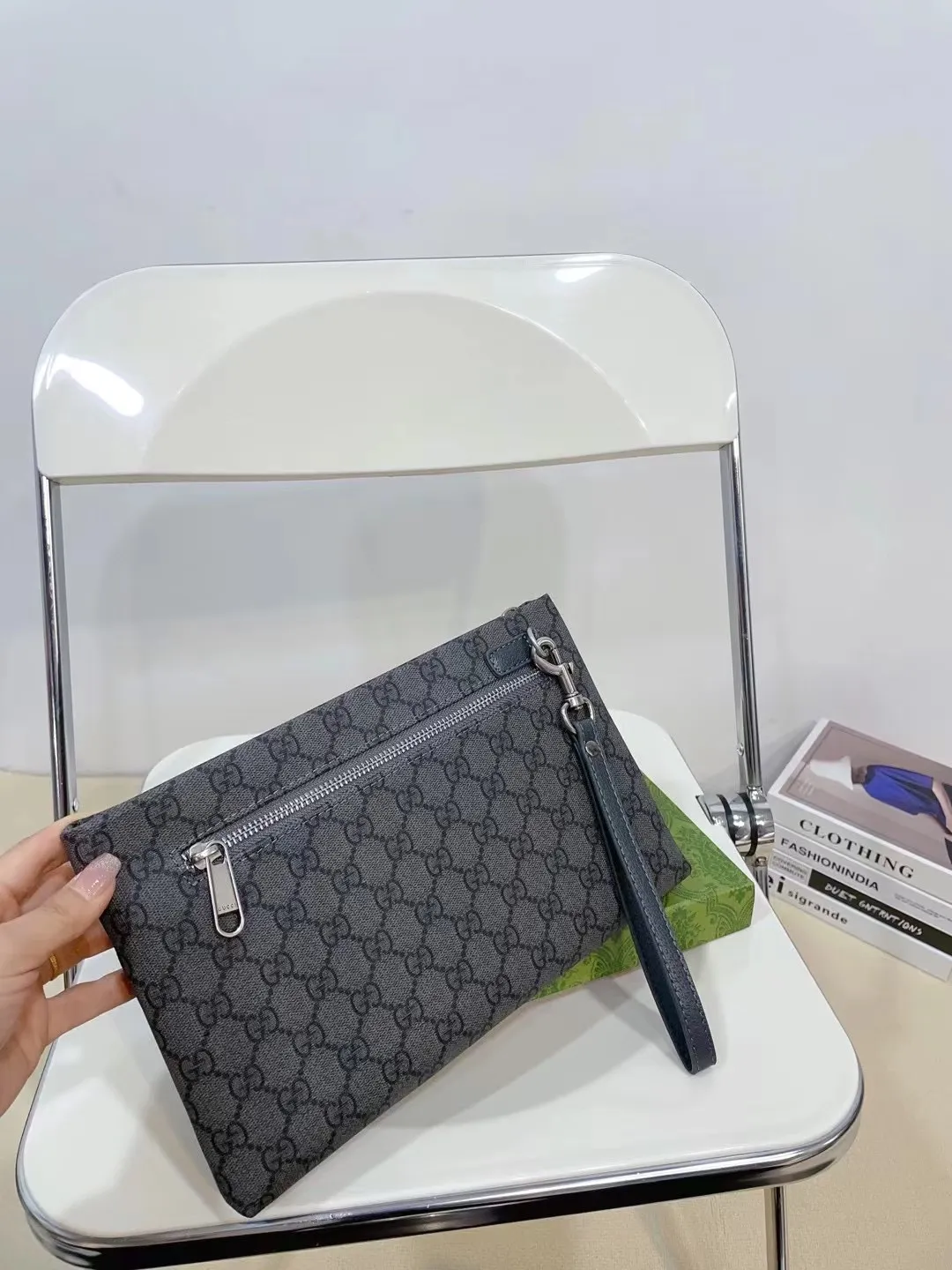 👑💰90礼盒包装 Gucci 古奇 酷奇手拿包 卡包钱包多功能男包 采用精湛镶嵌细工,实物拍摄 原厂原版面料 配送防尘袋 礼盒30.18cm