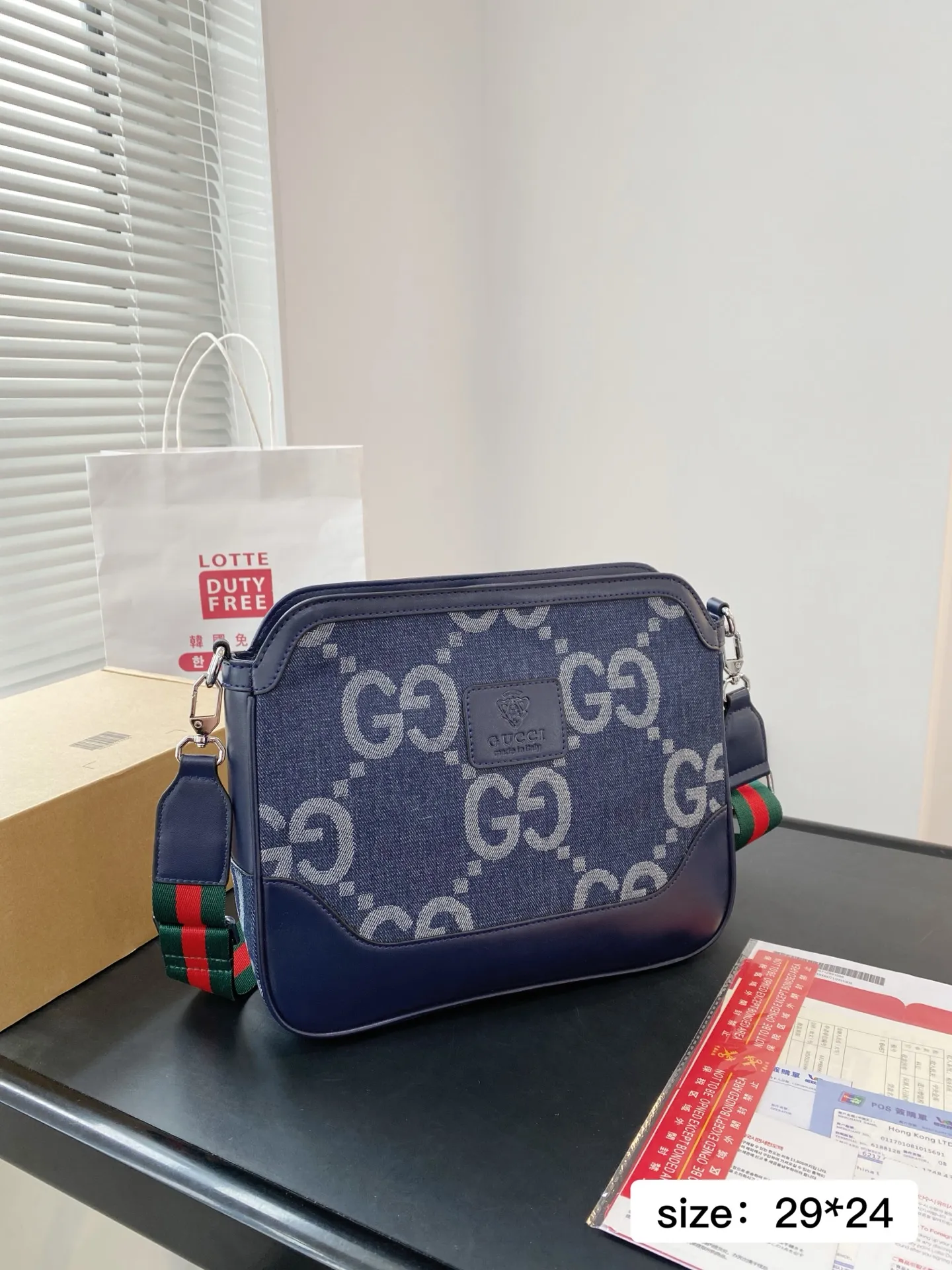 🅿️ 125✅ 尺寸29*24 LV Gucci 蔻驰 迪奥丹宁单肩包 男包 斜挎包 采用经典百搭 实物拍摄 原厂原版面料 高端品质 0215