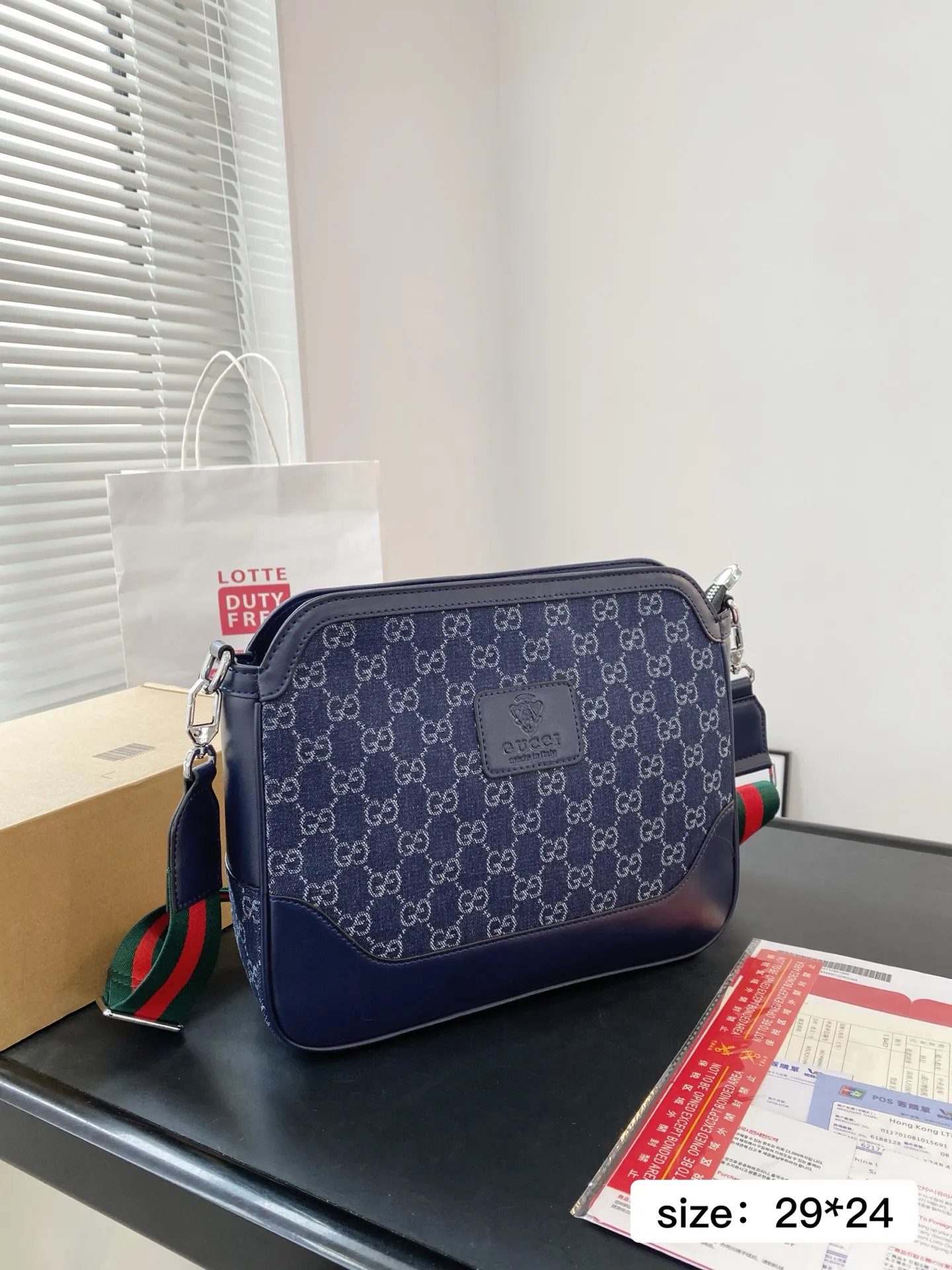 🅿️ 125✅ 尺寸29*24 LV Gucci 蔻驰 迪奥丹宁单肩包 男包 斜挎包 采用经典百搭 实物拍摄 原厂原版面料 高端品质 0215