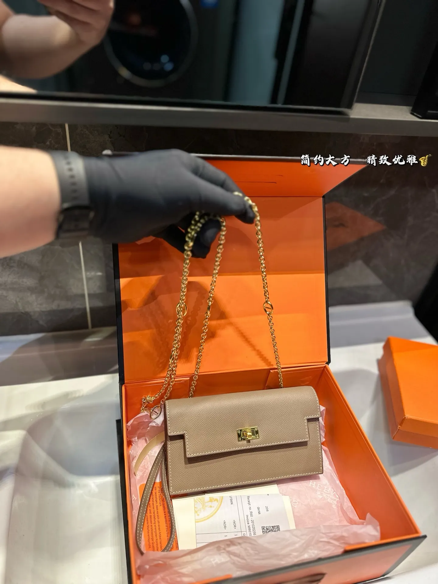 ❤️p130（礼盒包装）❤️ Hermes爱马仕 凯莉手包 斜背包 好随意搭配 不管怎么穿随便一背都好看 尺寸19&times;9