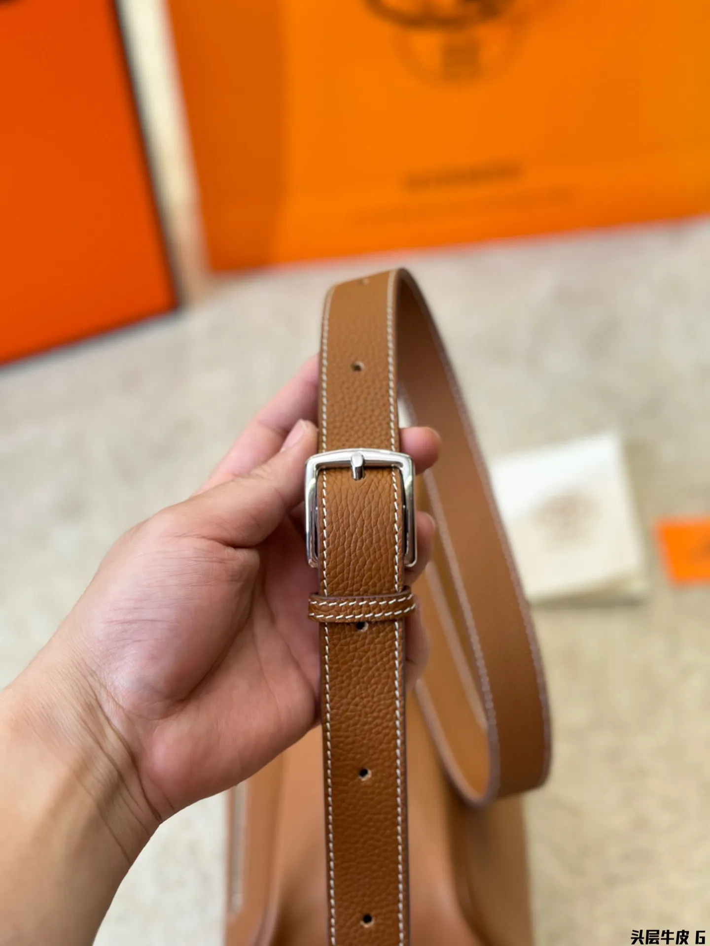 头层牛皮 p320 Nowveau Sac de Weekend肩背包 发财包 男士斜挎包、细节感满满 尺寸28 15cm