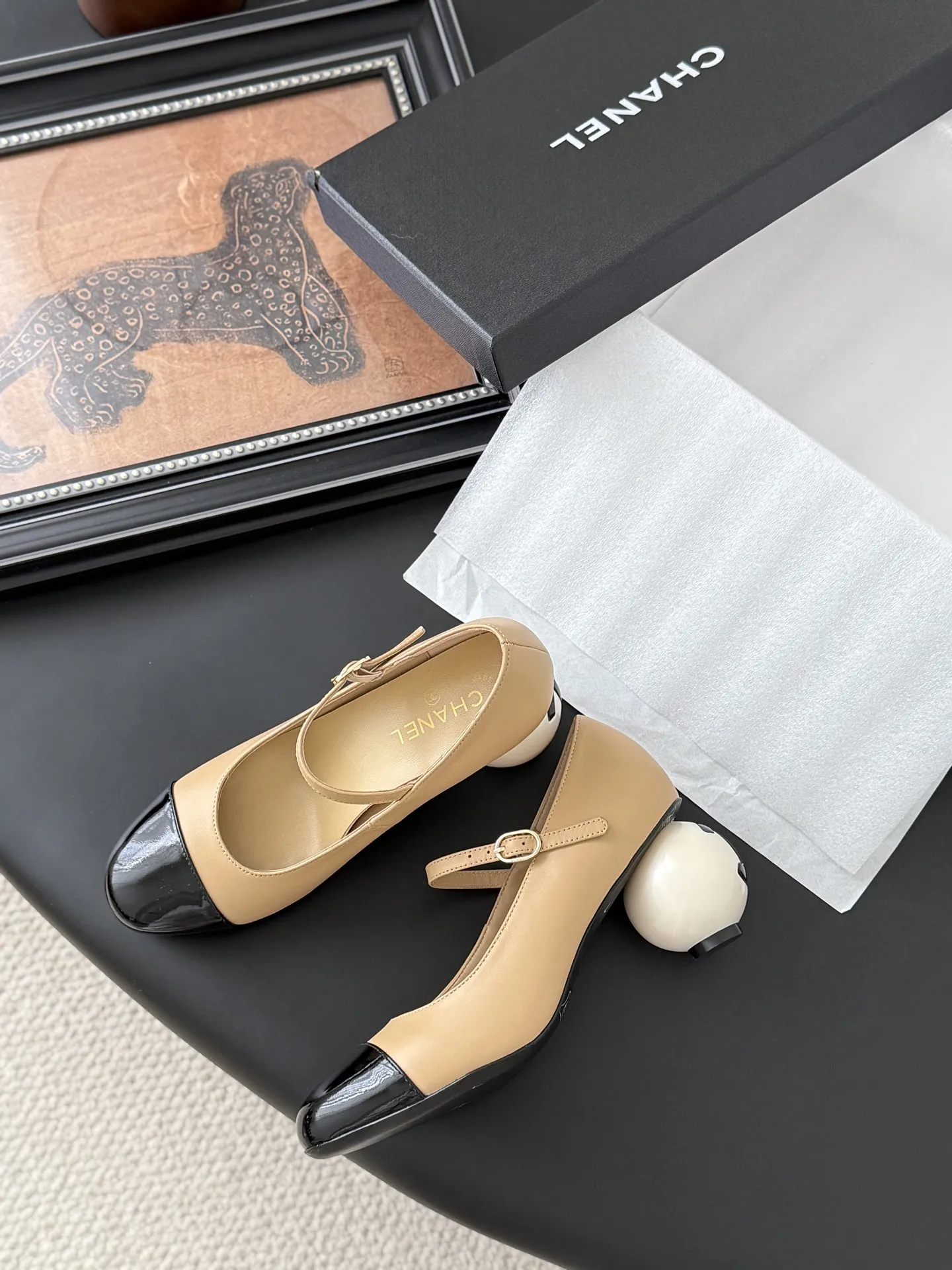 P 260 Chanel 25K秋冬新款珍珠单鞋 精彩亮点 巨型珍珠 原版开模珍珠 真皮大底 Size:35-39 其他码数定做