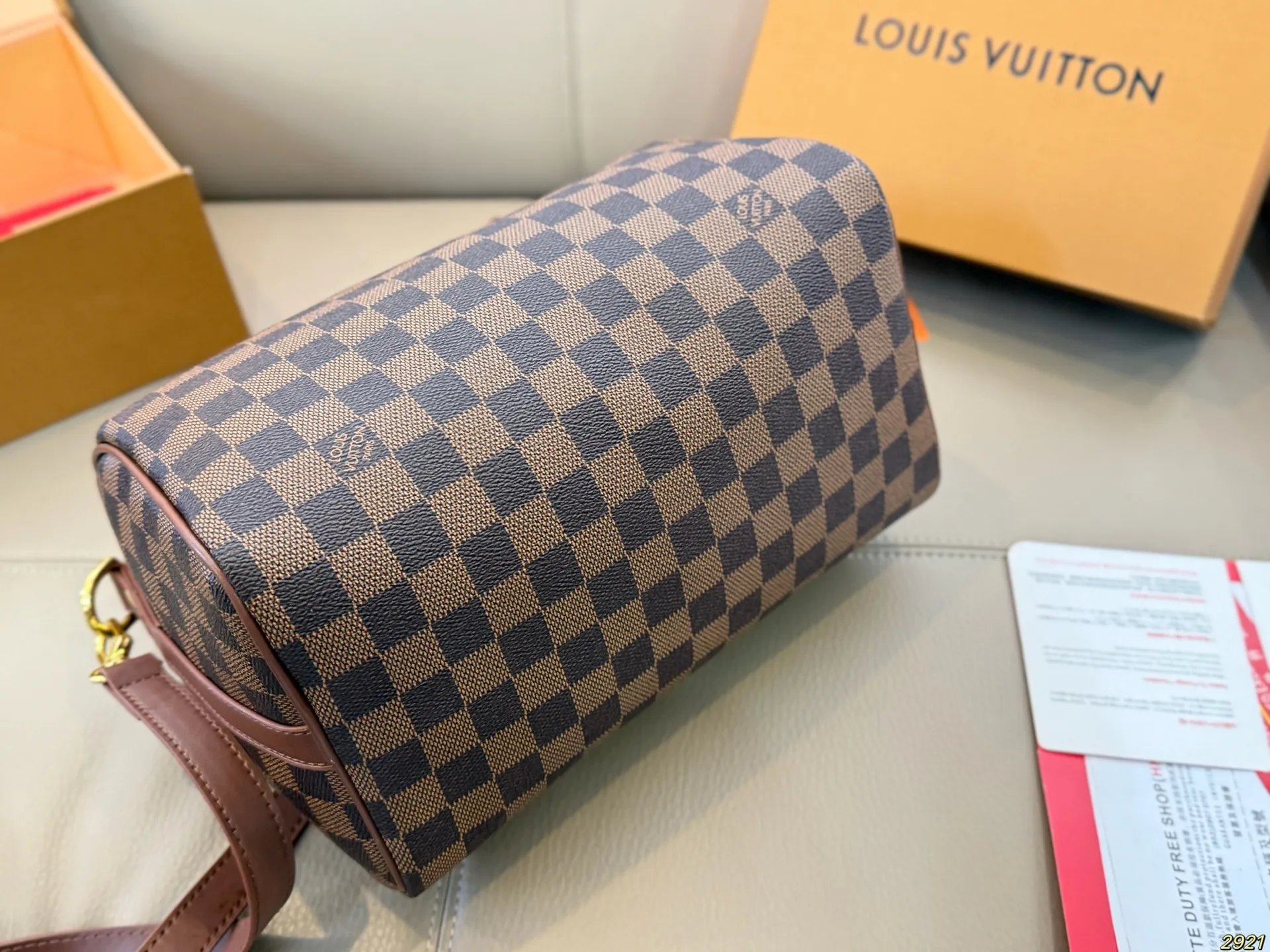 ¥190/¥185双盒芯片版 LV枕头包 speedy时尚又百搭 具有独特的艺术气息 简单百搭 颜值高 日常出街首选 尺寸30 21/25 18