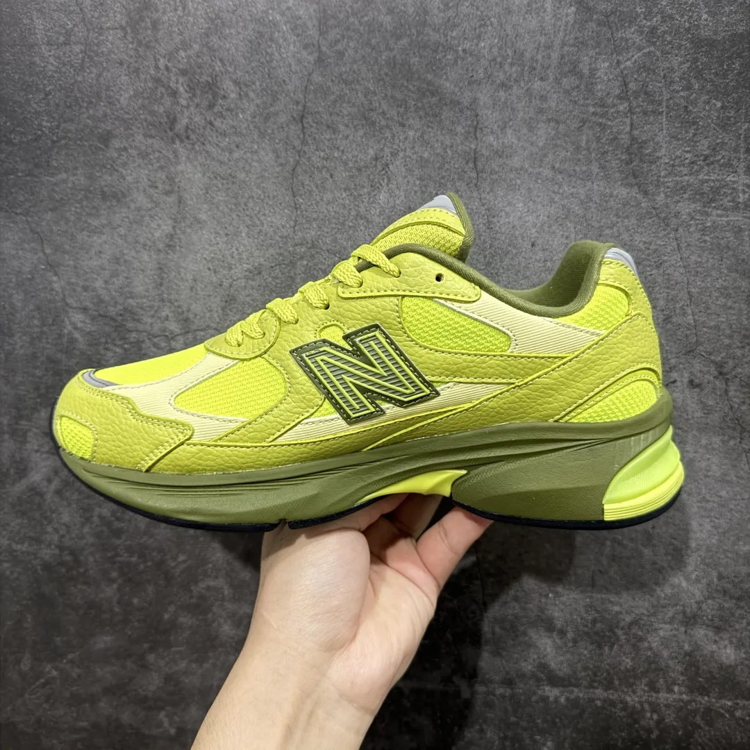 💰240 【纯原c版】New Balance M2010系列 新百伦 复古老爹风网布跑步休闲运动鞋 新百伦经典配色 沿袭了面世之初的经典科技 以ENCAP中底配以升级版 N-ERGY缓震物料 鞋面则采用特色的柔软麂皮搭以NewBalance经典的尼龙网布 低调中还原跑鞋本真 更年轻化的设计理念与材质 让新世代青年得以用全新视角体验经典鞋款的传奇魅力 货号:U2010RLC 尺码:36 37 37.5 38 38.5 39.5 40 40.5 41.5 42 42.5 43 44 45 编码：JP270290