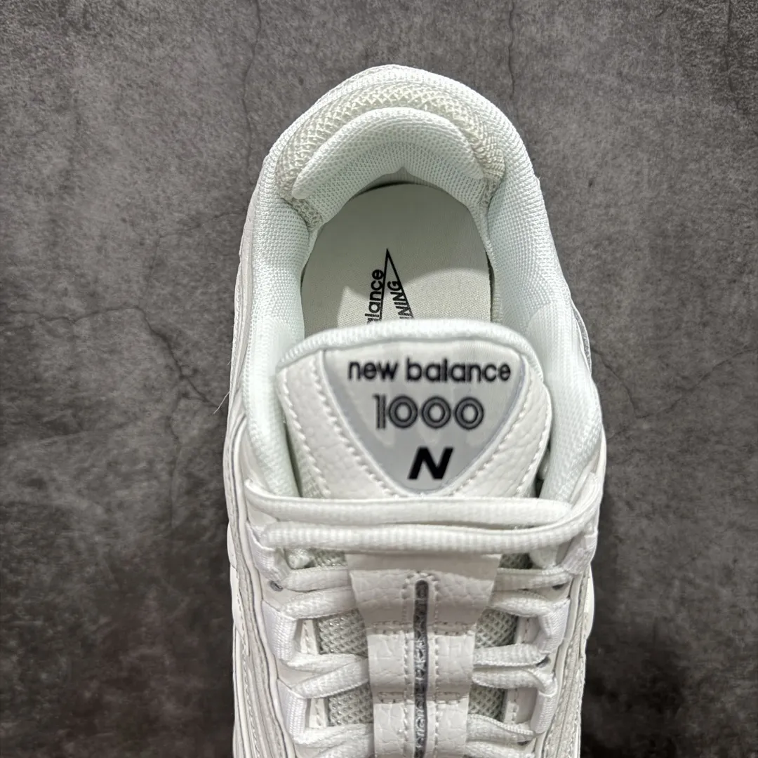 💰240 【纯原版】NB 新百伦 New Balance 1000系列 复古老爹风低帮休闲运动跑步鞋 货号：M1000BW 小红书穿搭款式 原楦原纸版开发版型 原材料开发打造 市面最高版本 尺码：36 37 37.5 38 38.5 39.5 40 40.5 41.5 42 42.5 43 44 45 46.5 编码：JP270300