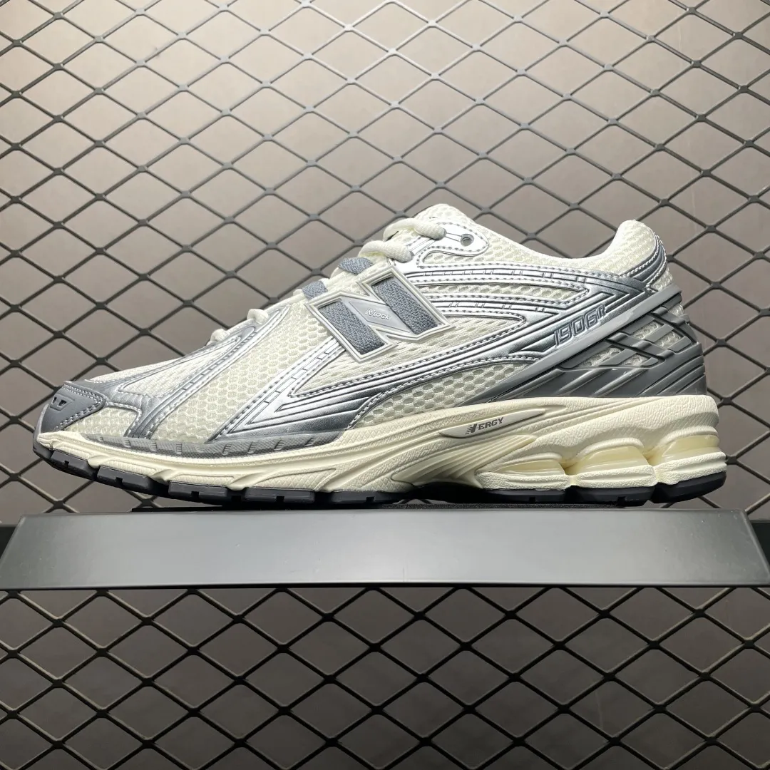 没有💰220 New Balance 新百伦 M1906RFS 复古休闲跑步鞋 尺码:36 37 37.5 38 38.5 39.5 40 40.5 41.5 42 42.5 43 44 44.5 45 46.5 编号:27YEFF202