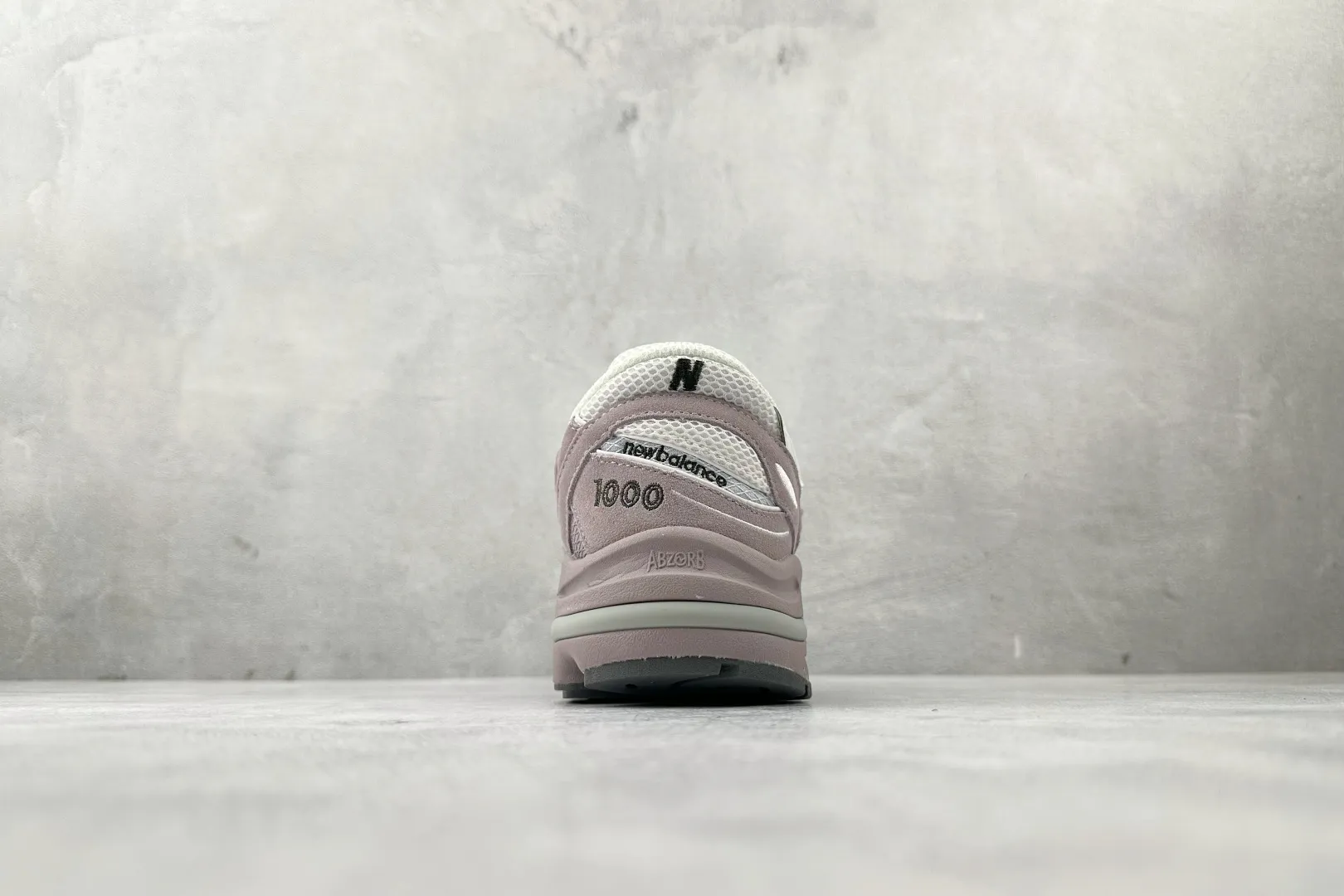 💰220 C版纯原大厂出品 New Balance NB 1000 白紫 货号:M1000PSY 尺码:36 36.5 37.5 38 38.5 39 40 40.5 41 42 42.5 43 44 44.5 45 46 46.5 编码:33