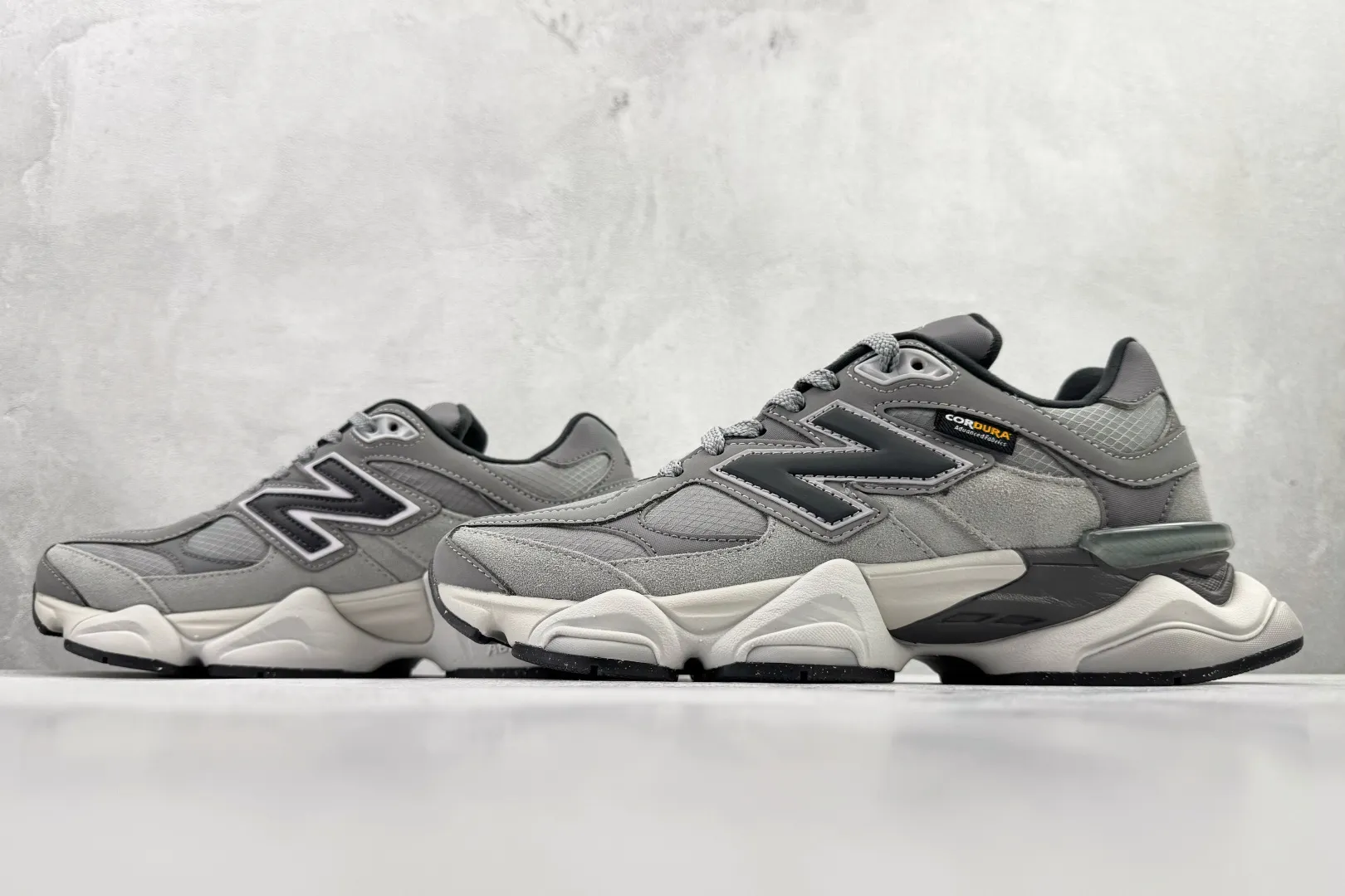 💰240 C版纯原大厂出品 New Balance NB 9060 灰色 货号: U9060ORB 尺码:36 36.5 37 38.5 39 40 40.5 41 42 42.5 43 44 44.5 45 46 46.5 47 编码:33
