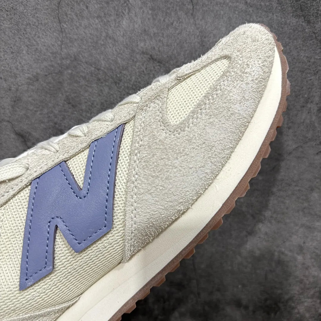 💰240 【总裁版】New Balance U471AA NB新百伦织物牛剖层革春夏薄底鞋防滑耐磨平衡轻便低帮生活休闲鞋 原档数据独立私模大底 唯一正确三层组合大底 特高弹切片加持 百分百还原原鞋脚感 NB市场最强产物 防伪原标全套原楦原纸板原厂数据开发 全鞋电脑针车加持 原厂网布 原装进口头层翻毛皮料正确绒感卡色 正确中底拉帮中底网布细节 匠心打造 耗时两个月开发完成 工艺极其复杂难度可想而知 高端零售专供产物 尺码：36 37 37.5 38 38.5 39.5 40 40.5 41.5 42 42.5 43 44 44.5 45 45.5 46.5 47 编码：NM280290