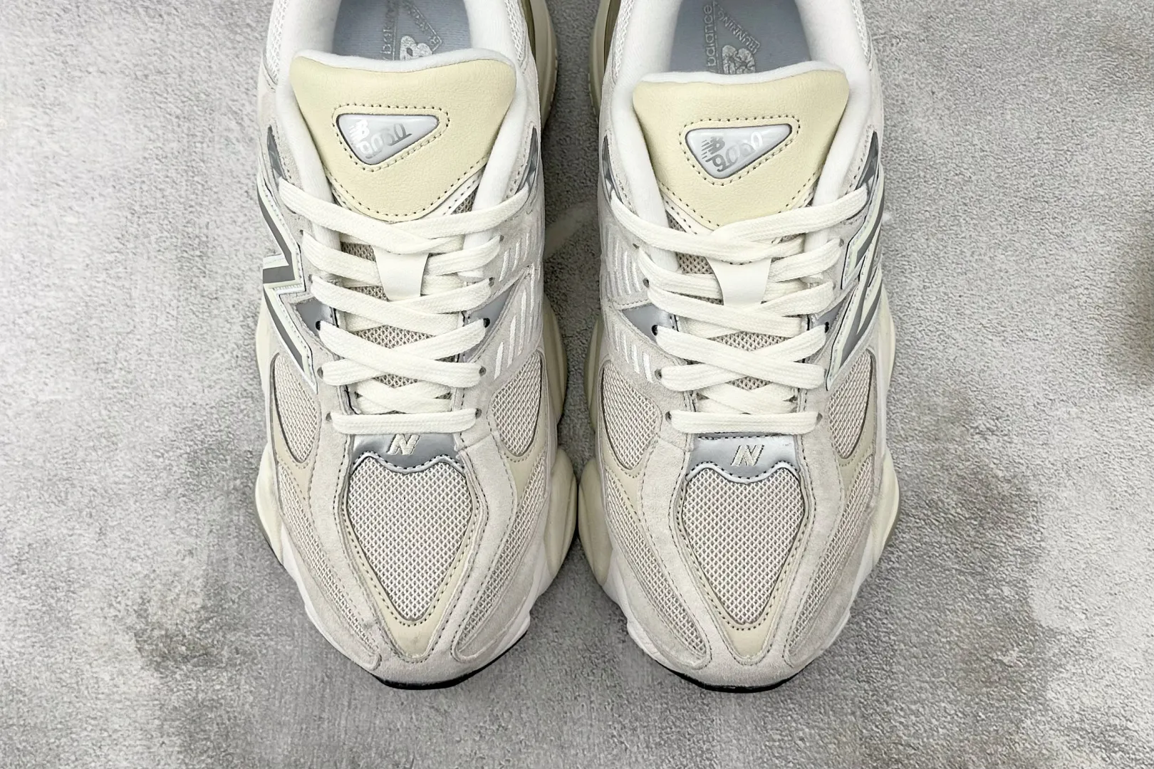 💰240 C版 纯原 大厂出品 新百伦9060 New Balance NB 9060 米色 货号: U9060WHT 尺码:36 37 37.5 38 38.5 39.5 40 40.5 41.5 42 42.5 43 44 44.5 45 46 46.5
