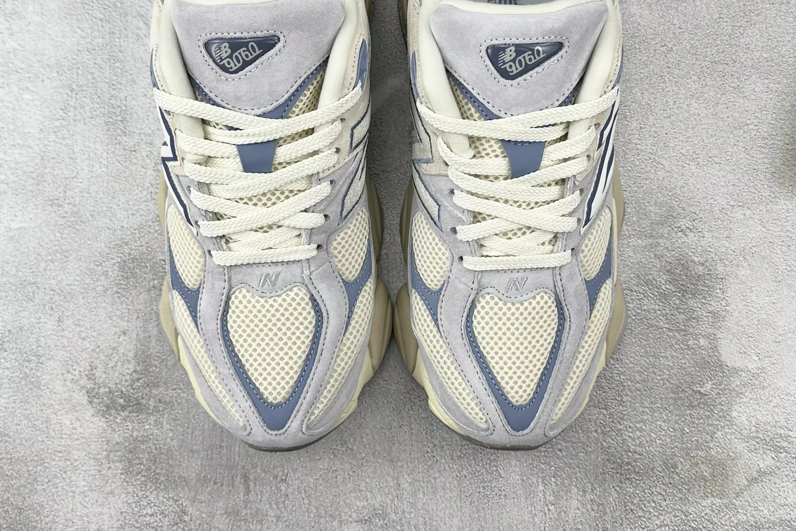 💰240 C版 纯原 大厂出品 新百伦9060 New Balance NB 9060 灰蓝色 货号: U9060EEL 尺码:36 37 37.5 38 38.5 39.5 40 40.5 41.5 42 42.5 43 44 44.5 45 46 46.5